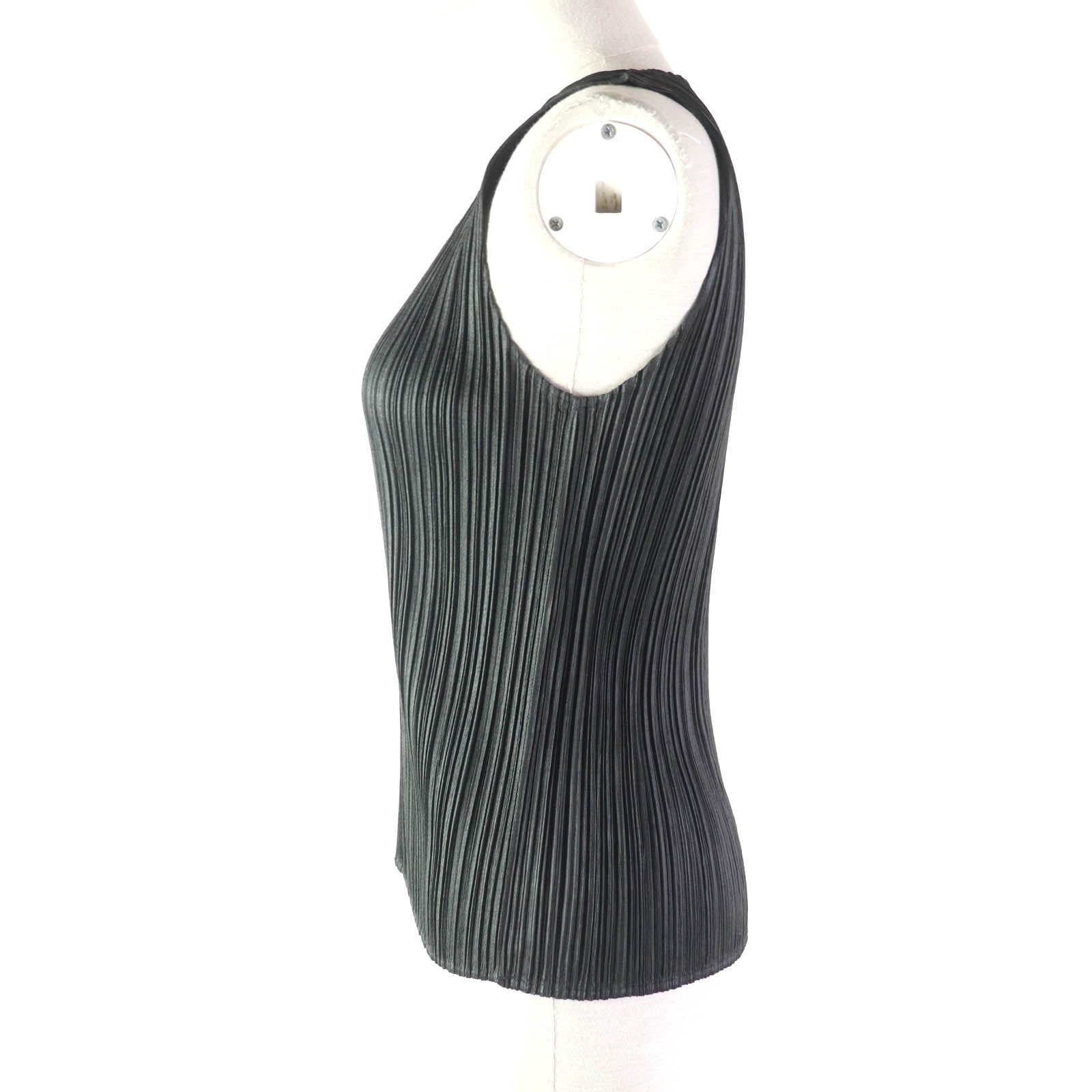 PLEATS PLEASE Uネック ノースリーブ トップス ダークグレー