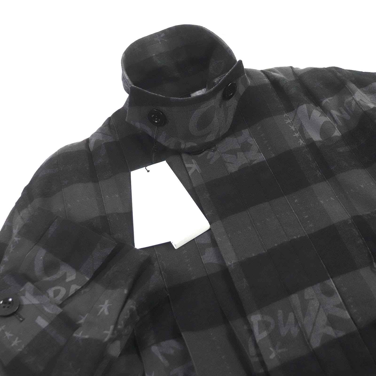 Sacai Eric Haze チェック ロゴ プリント オーバーサイズ コート