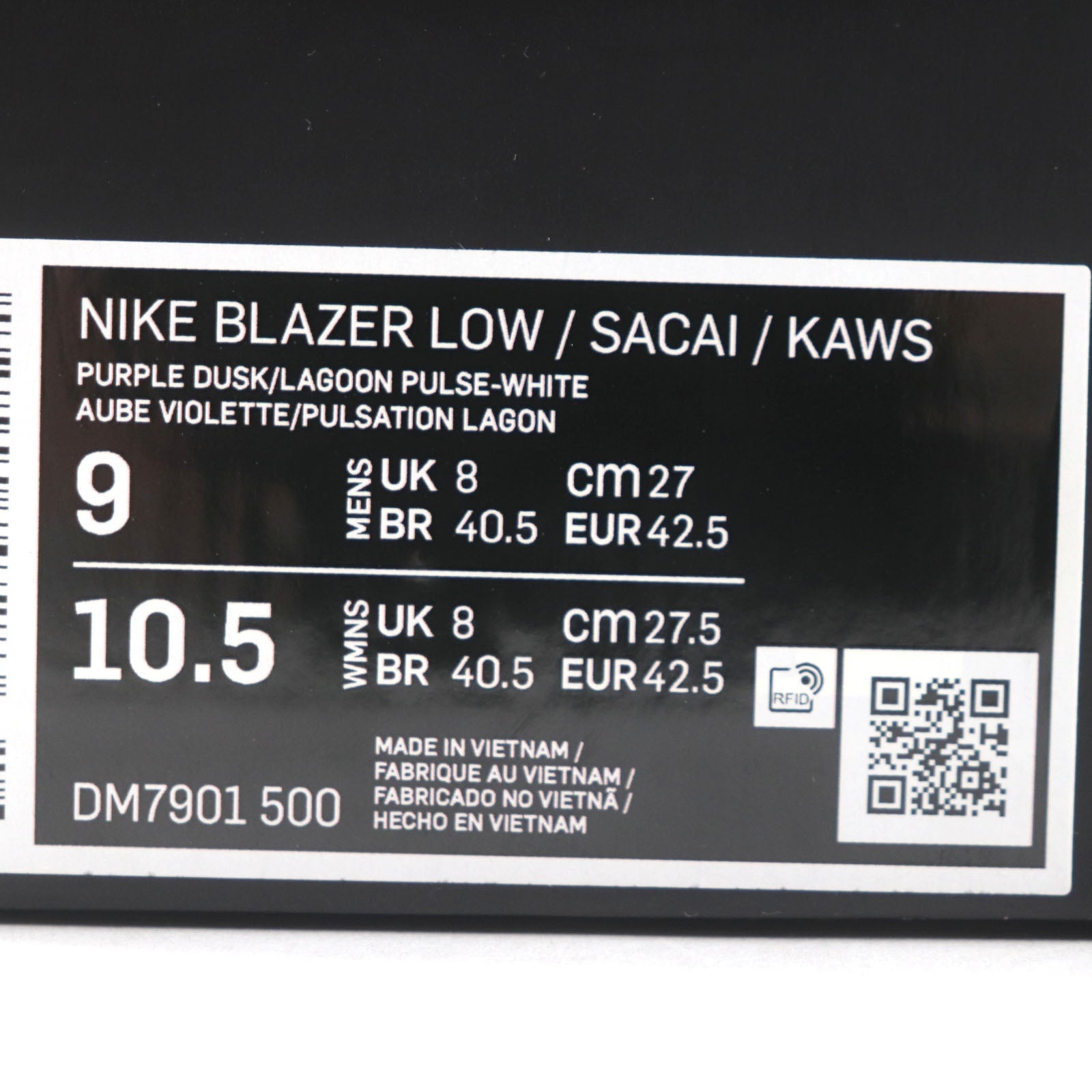 NIKE KAWS SACAI BLAZER LOW パープル ダスク スニーカー