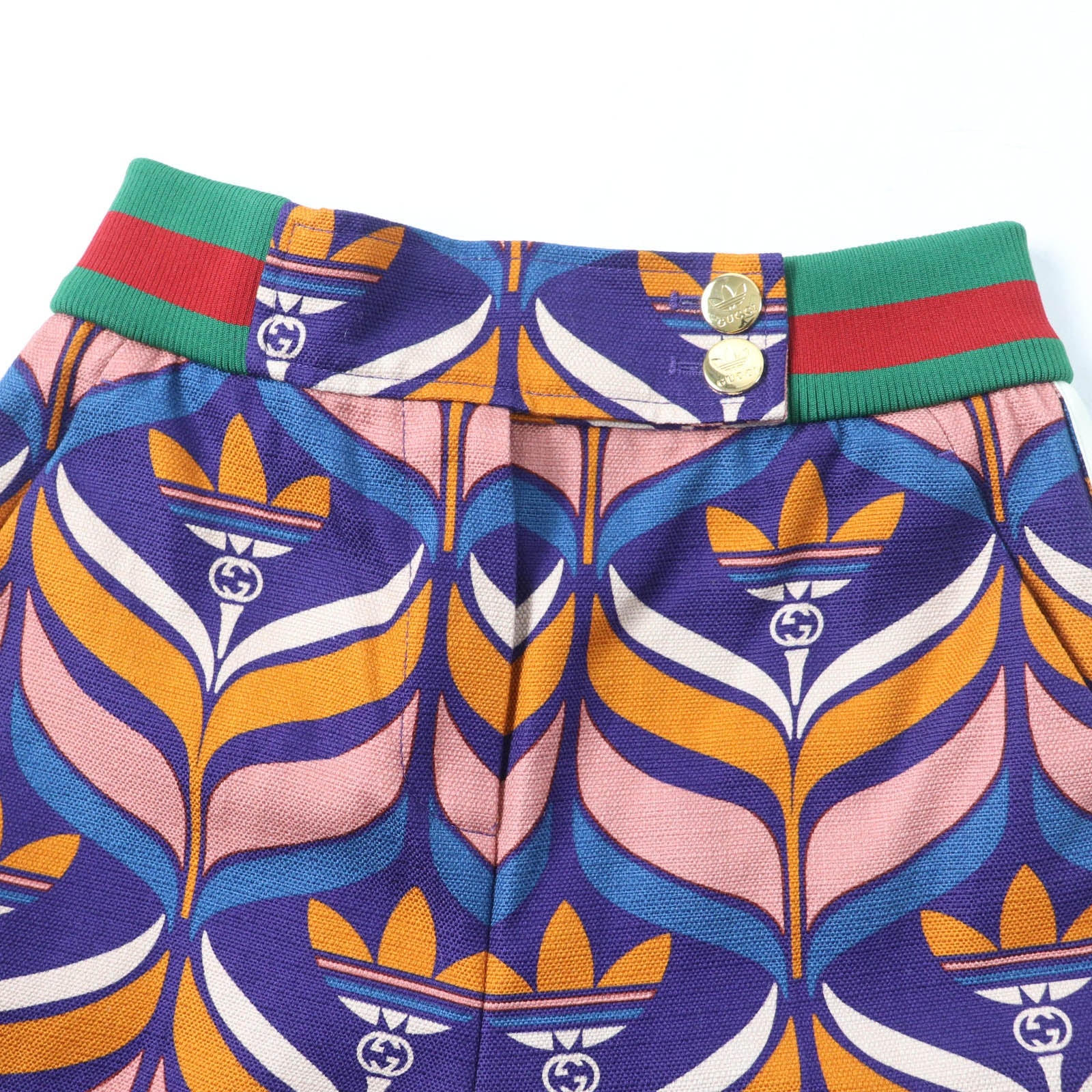 グッチ×アディダス トレフォイル ショーツ