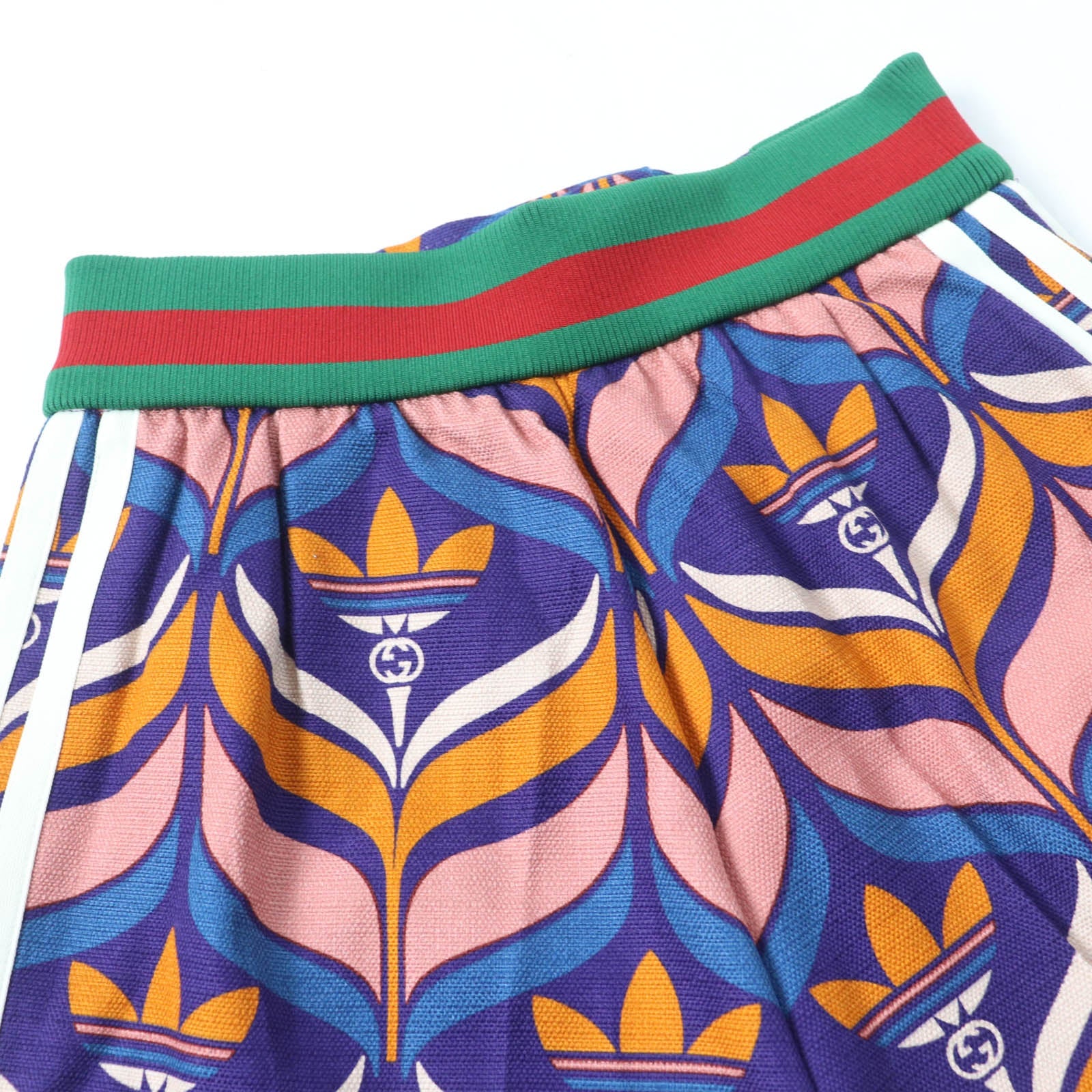 グッチ×アディダス トレフォイル ショーツ