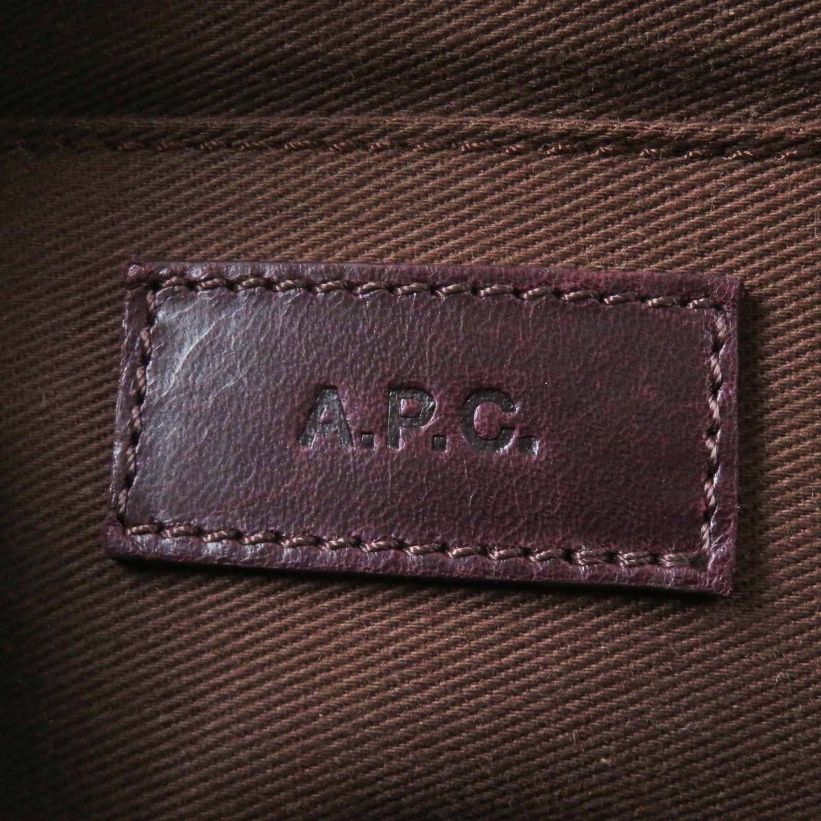 A.P.C. キルティング レザー ショルダー バッグ