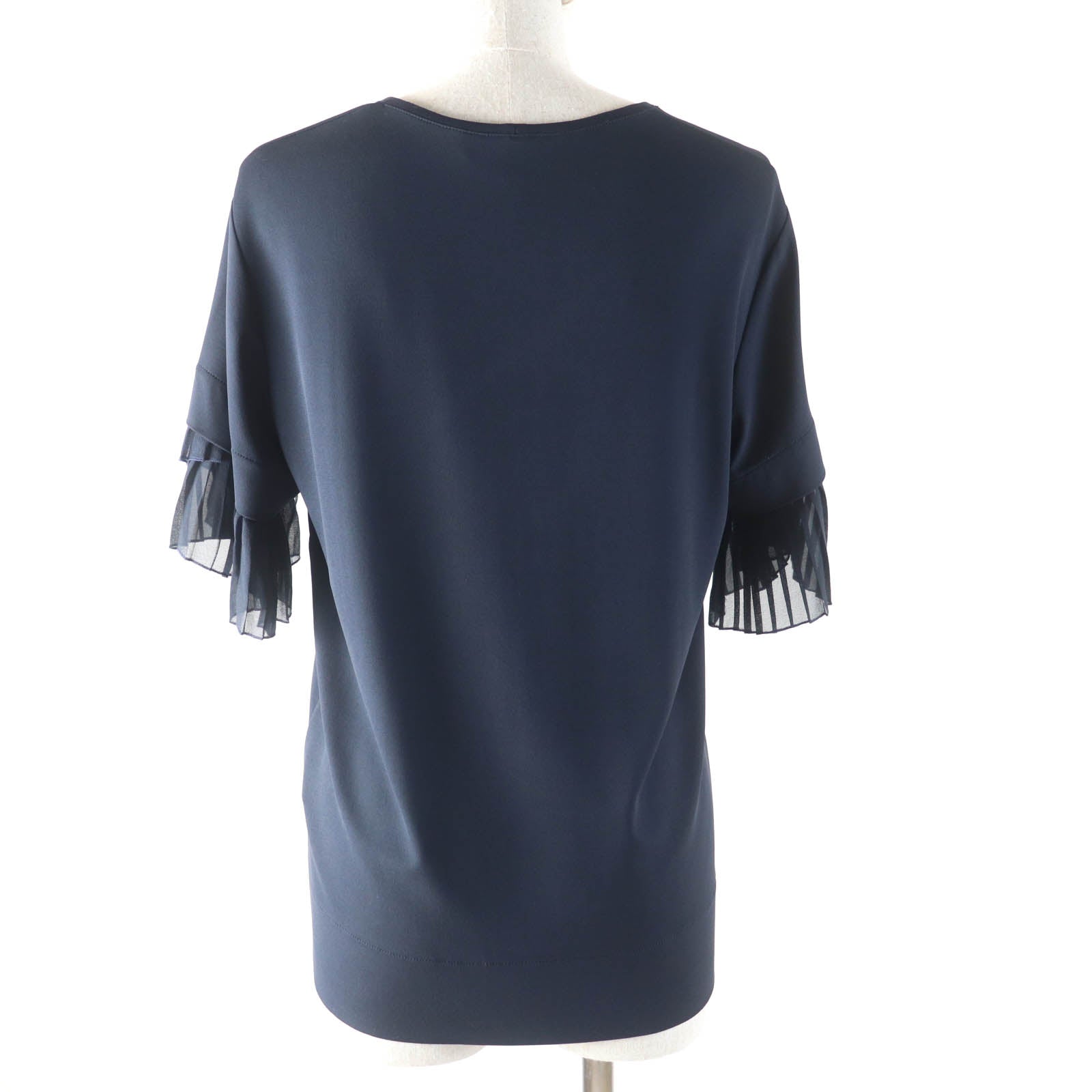 サルヴァトーレ フェラガモ トップス