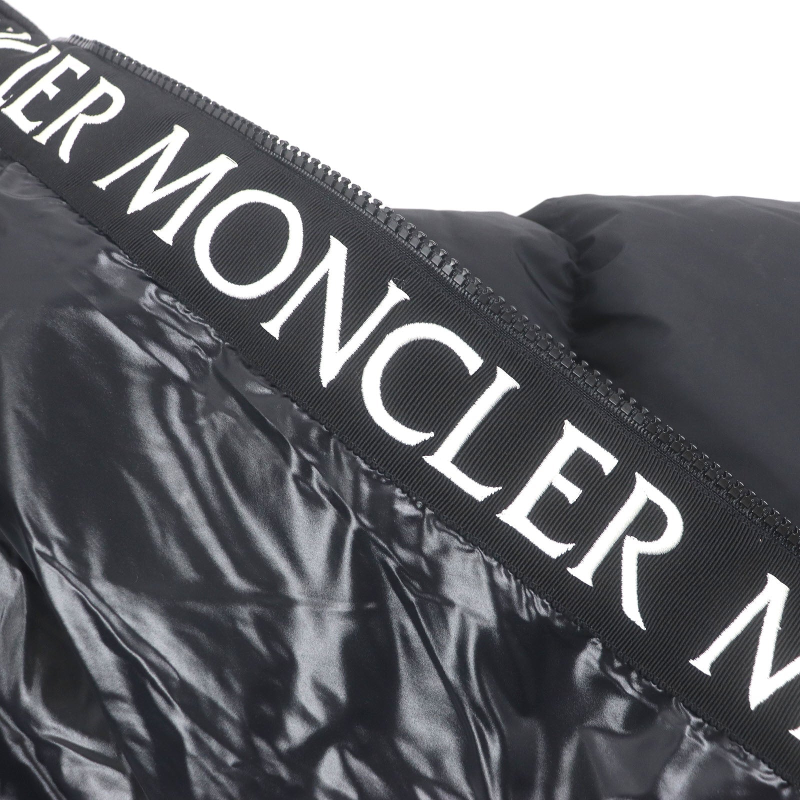 モンクレール MONTCLA ナイロン ダウンジャケット