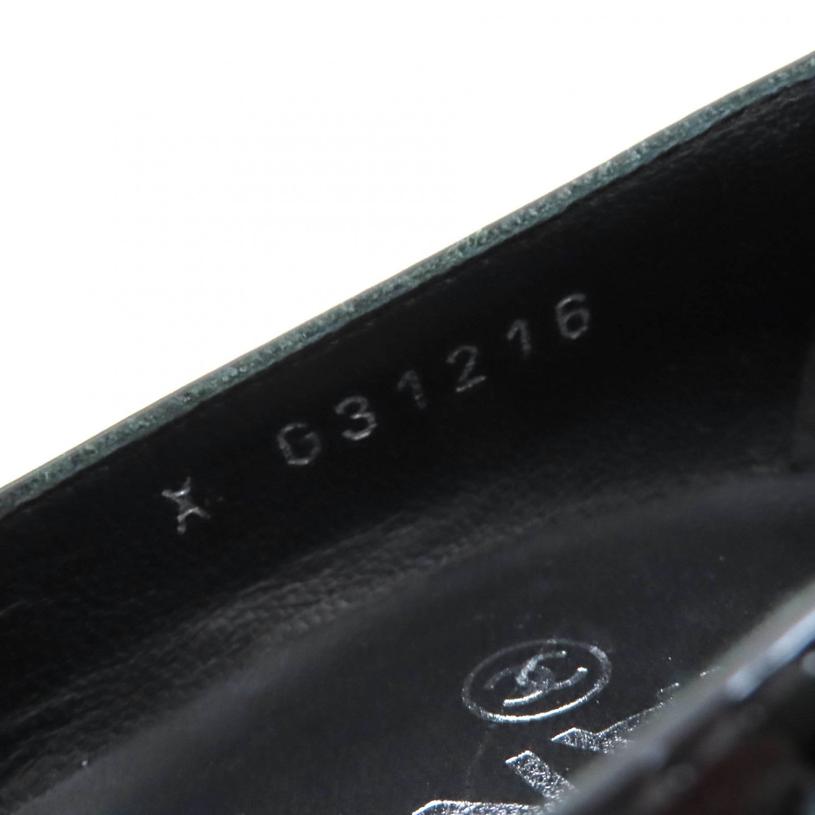 シャネル G31216 パテントレザーパンプス
