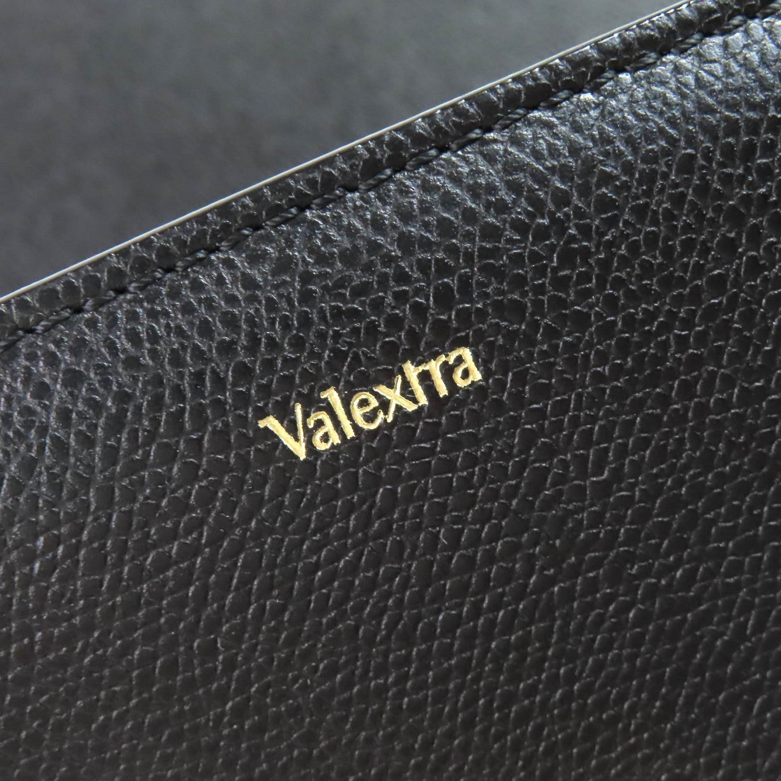 Valextra Noro ソフト カーフスキン ショルダー バッグ