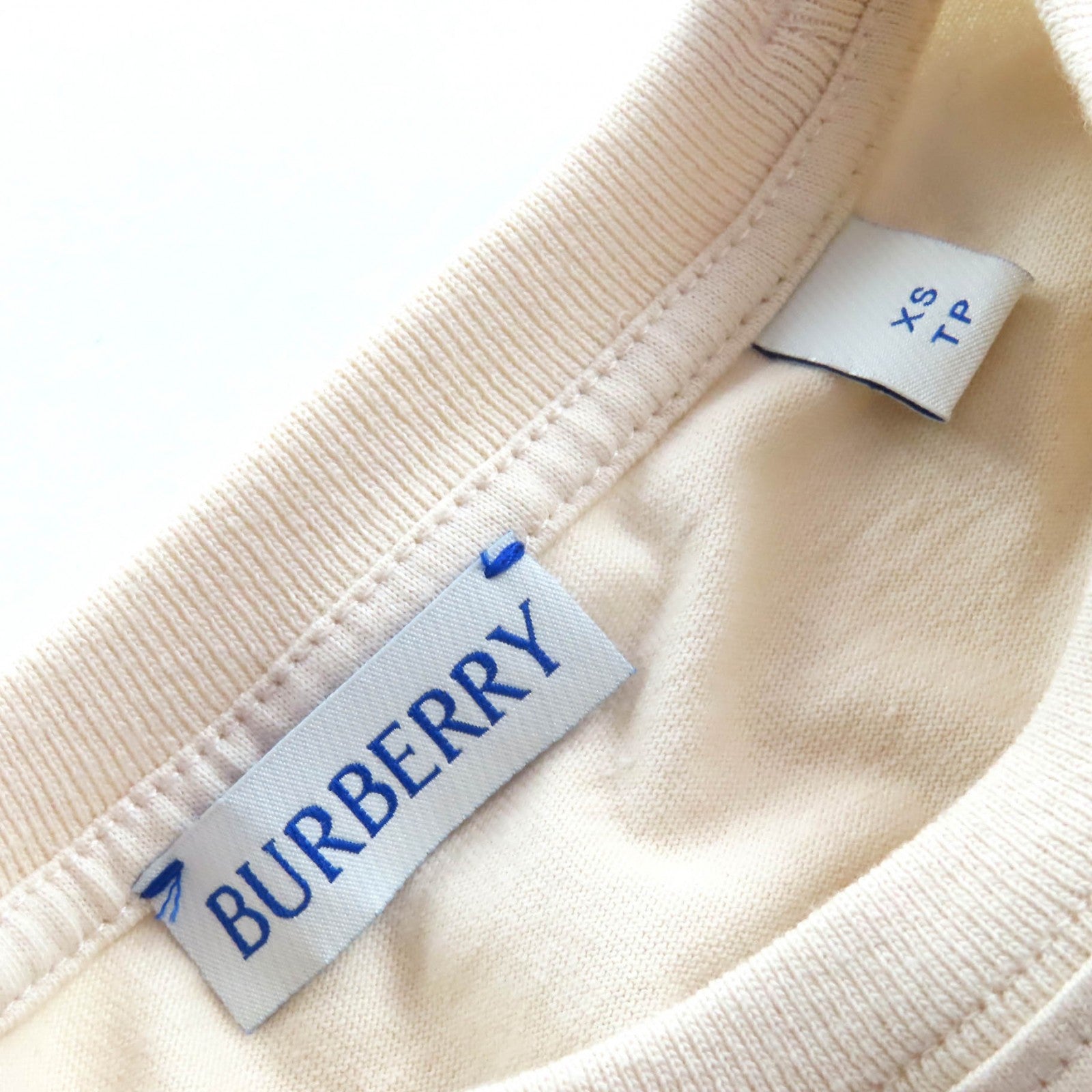 バーバリー ロゴ 刺繍 デザイン コットン Tシャツ