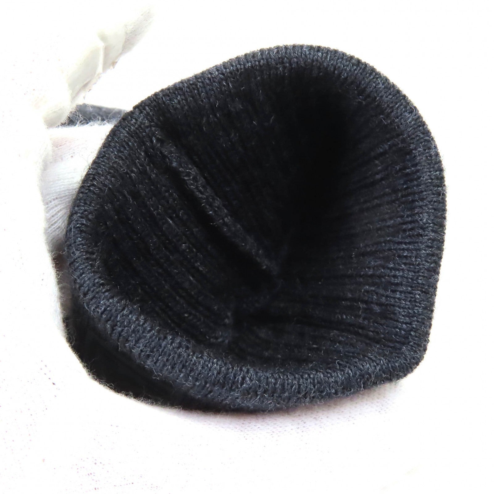 ルイ ヴィトン ダミエ グラフィット ダミエ ゴン プチ ニット グローブ