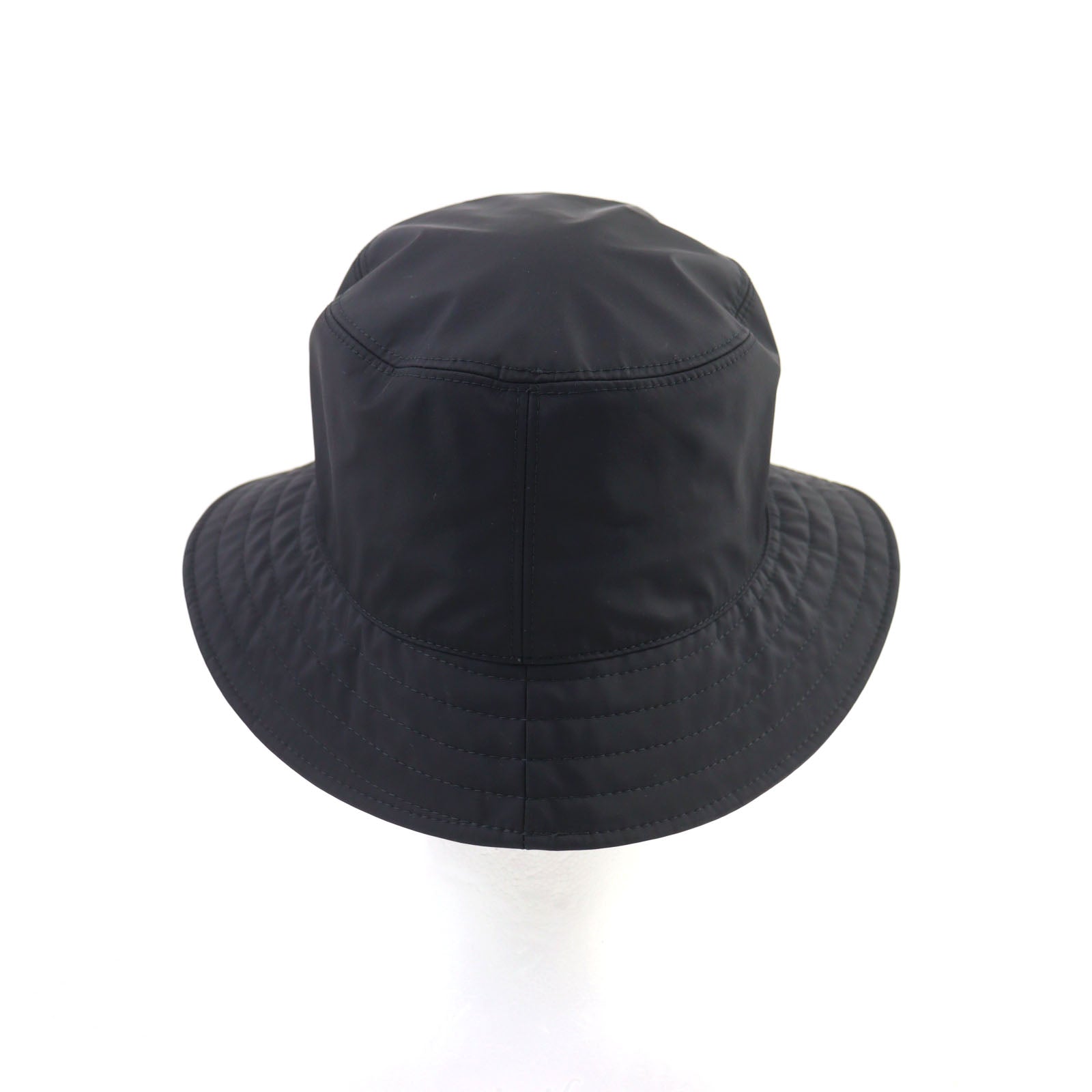 モンクレール ナイロン バケット ハット