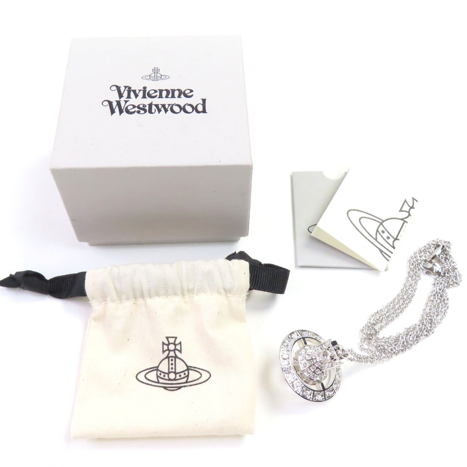ヴィヴィアン・ウエストウッド オーブネックレス