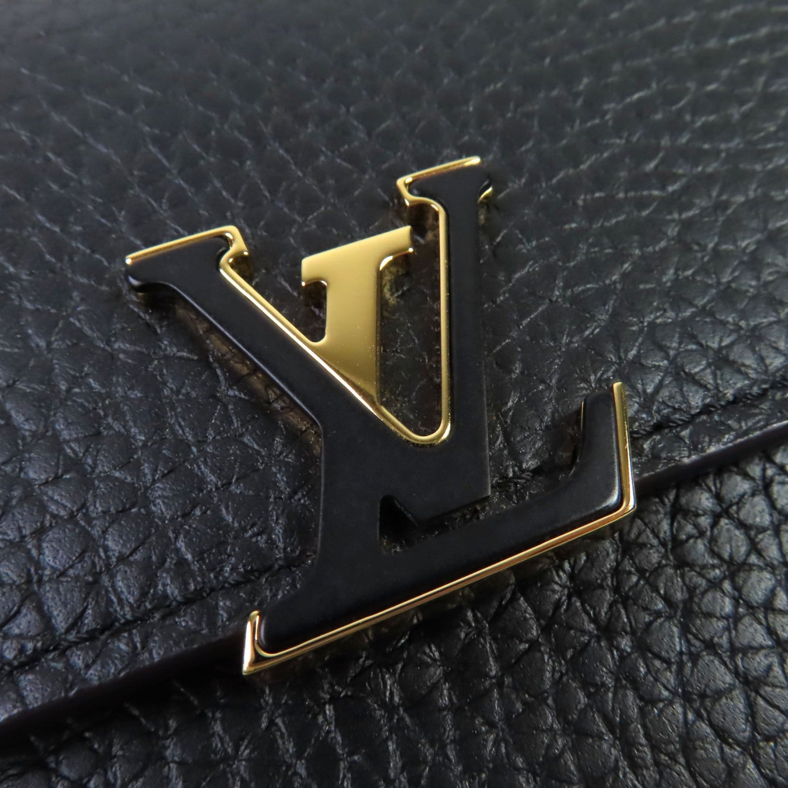 ルイヴィトン Taurillon Clemence Bifold Wallet