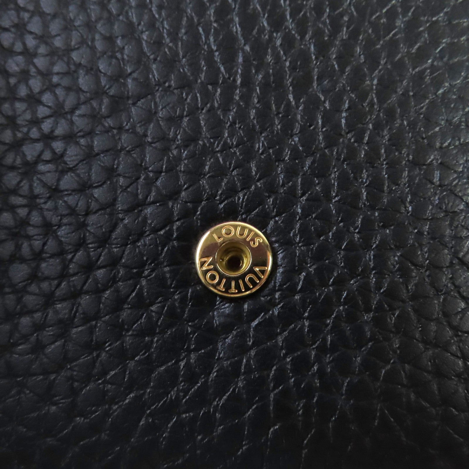 ルイヴィトン Taurillon Clemence Bifold Wallet