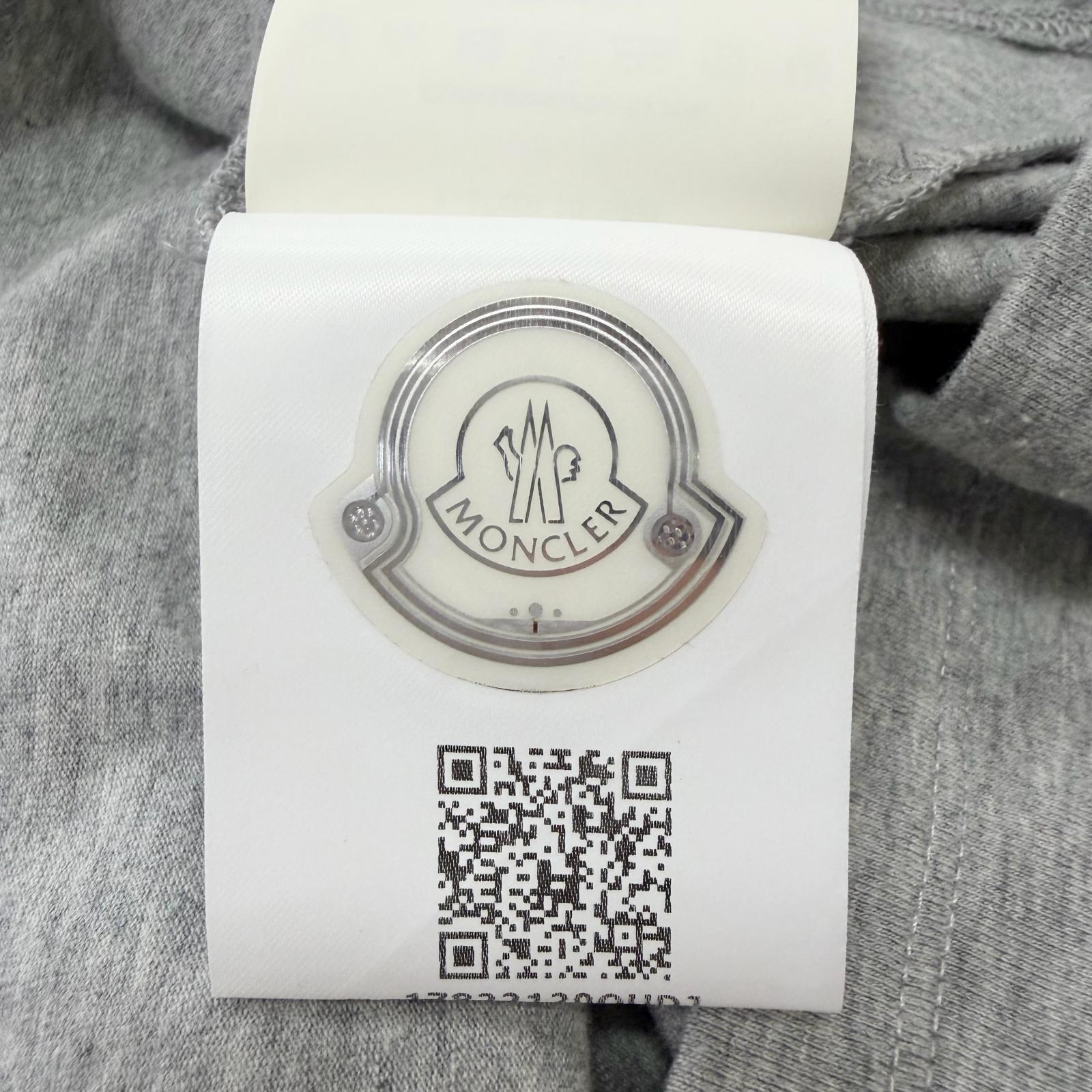 モンクレール 半袖Tシャツ
