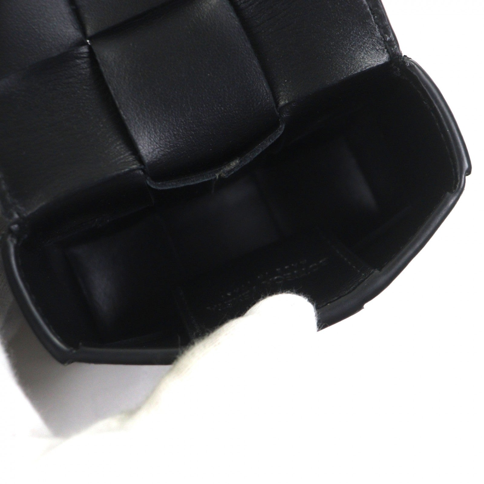 ボッテガヴェネタ マキシイントレチャート カセット レザー ショルダーバッグ