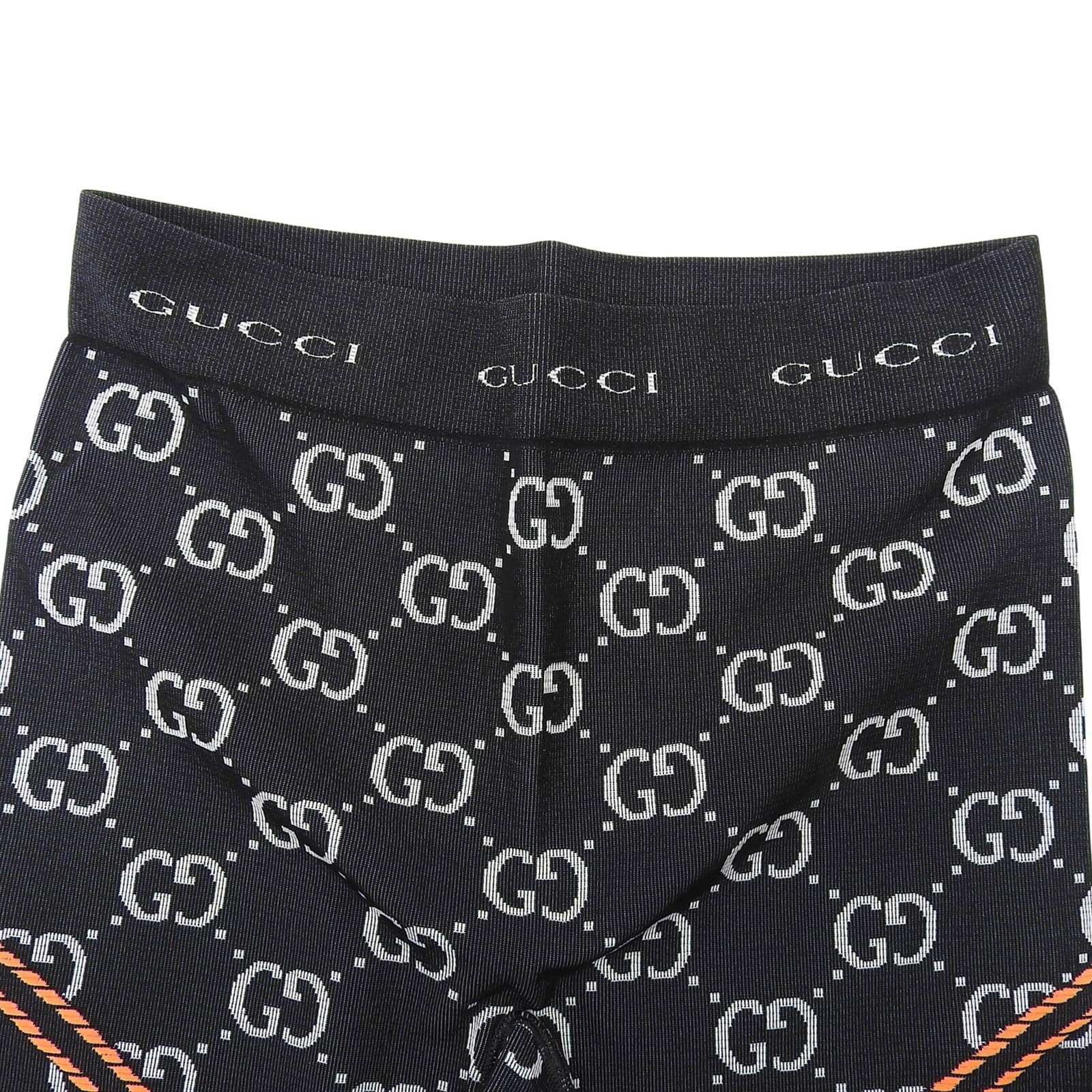 グッチ ナイロンパンツ