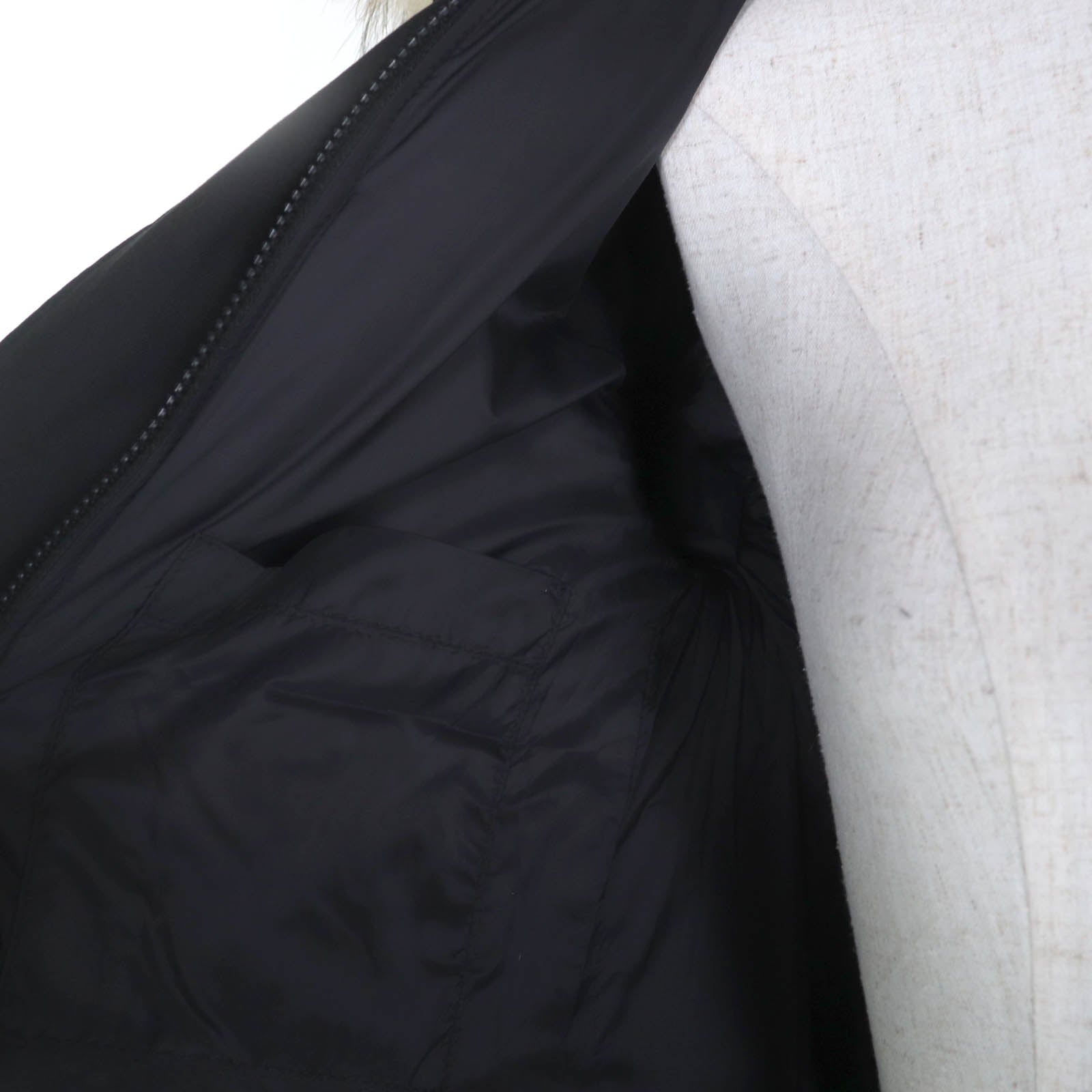 ピレネックス BORDEAUX FUR INT’L ポリエステル ダウンジャケット