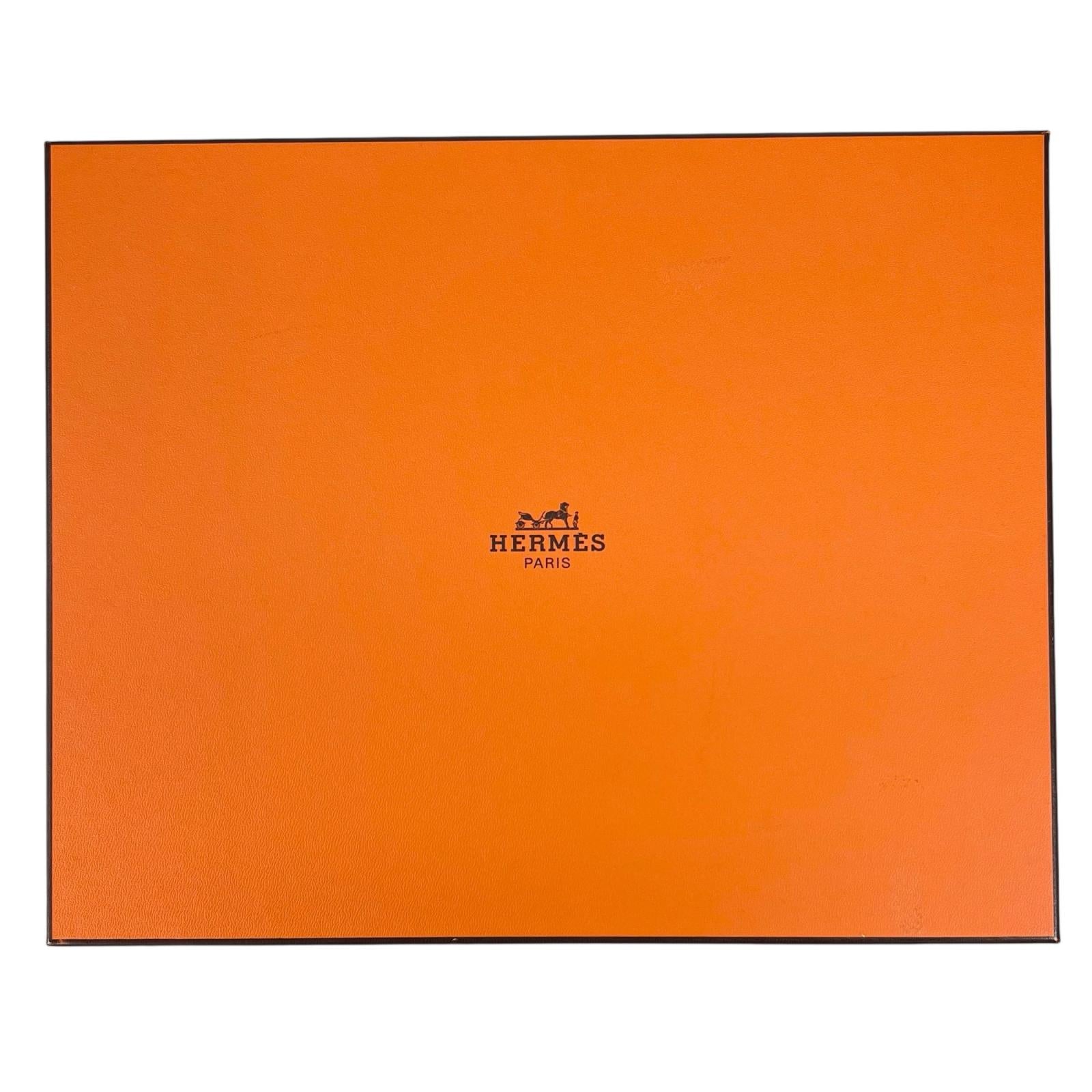 エルメス The Charm of Normandy Coast During the Margiela シルクトップ40