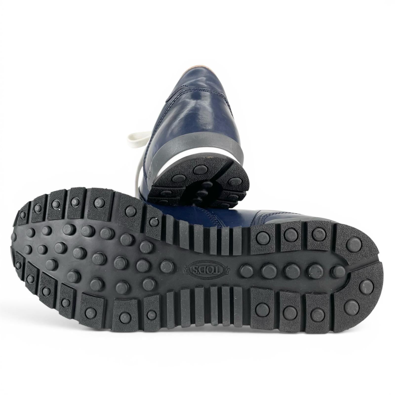 トッズ ALLACCIATA ACTIVE レザースニーカー