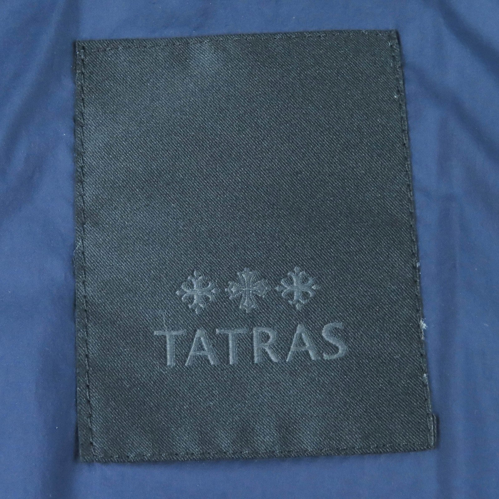 タトラス GESSO ダウンジャケット