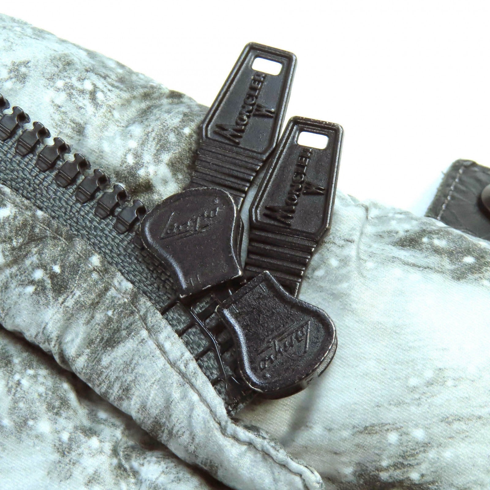 モンクレール YAMATA White Mountaineering ダウンジャケット