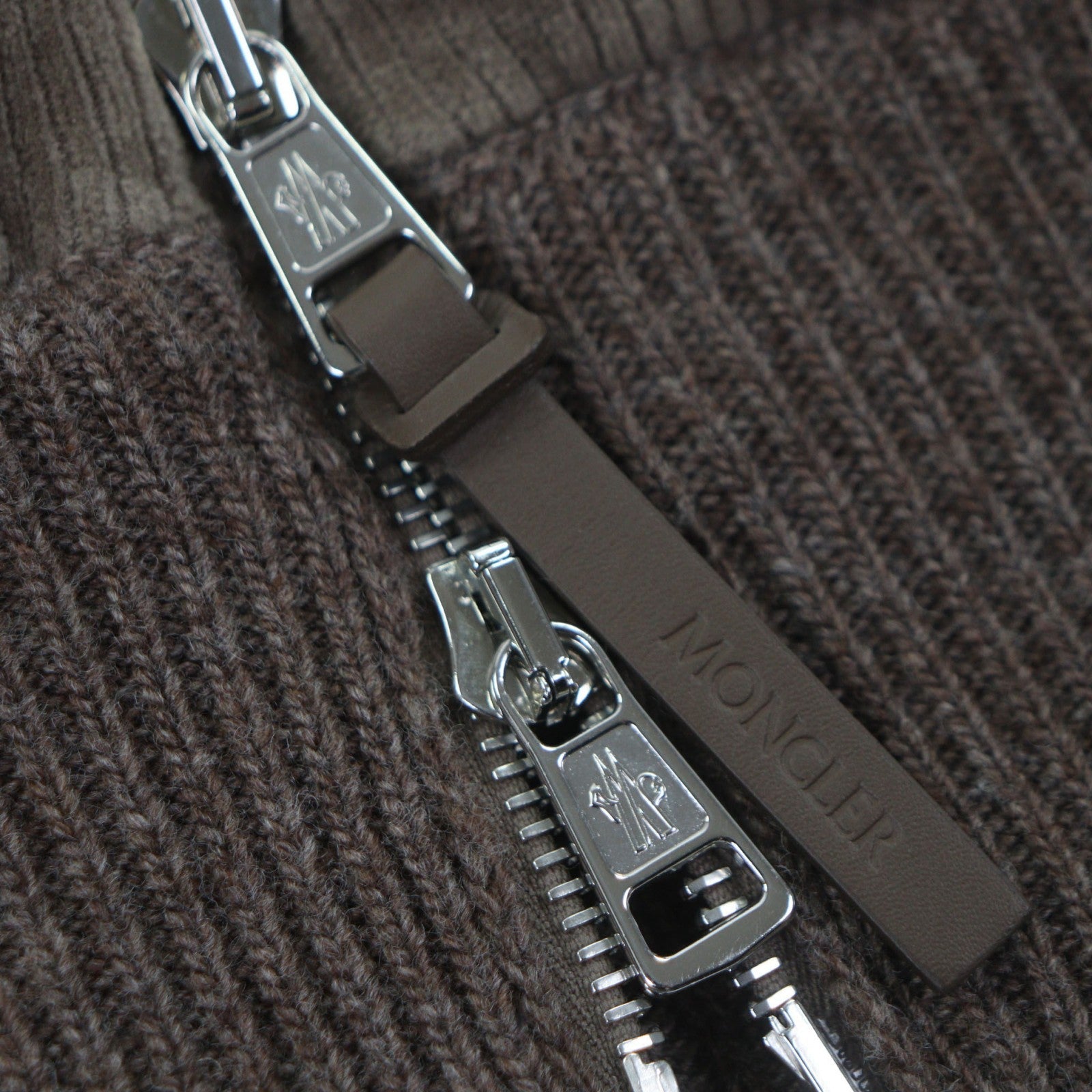 モンクレール コットン ウール ナイロン レザー ダウンジャケット