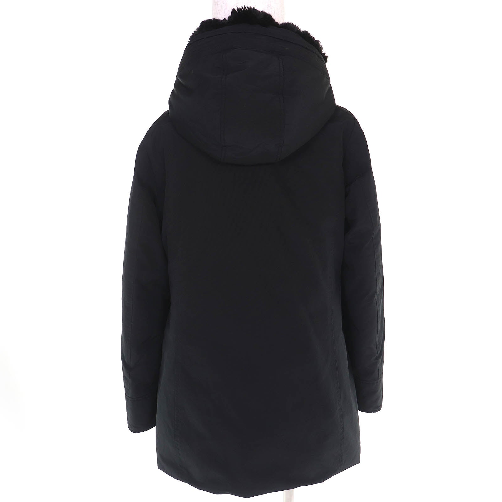 ウールリッチ BOULDER FAUX FUR コットンポリアミドダウンジャケット