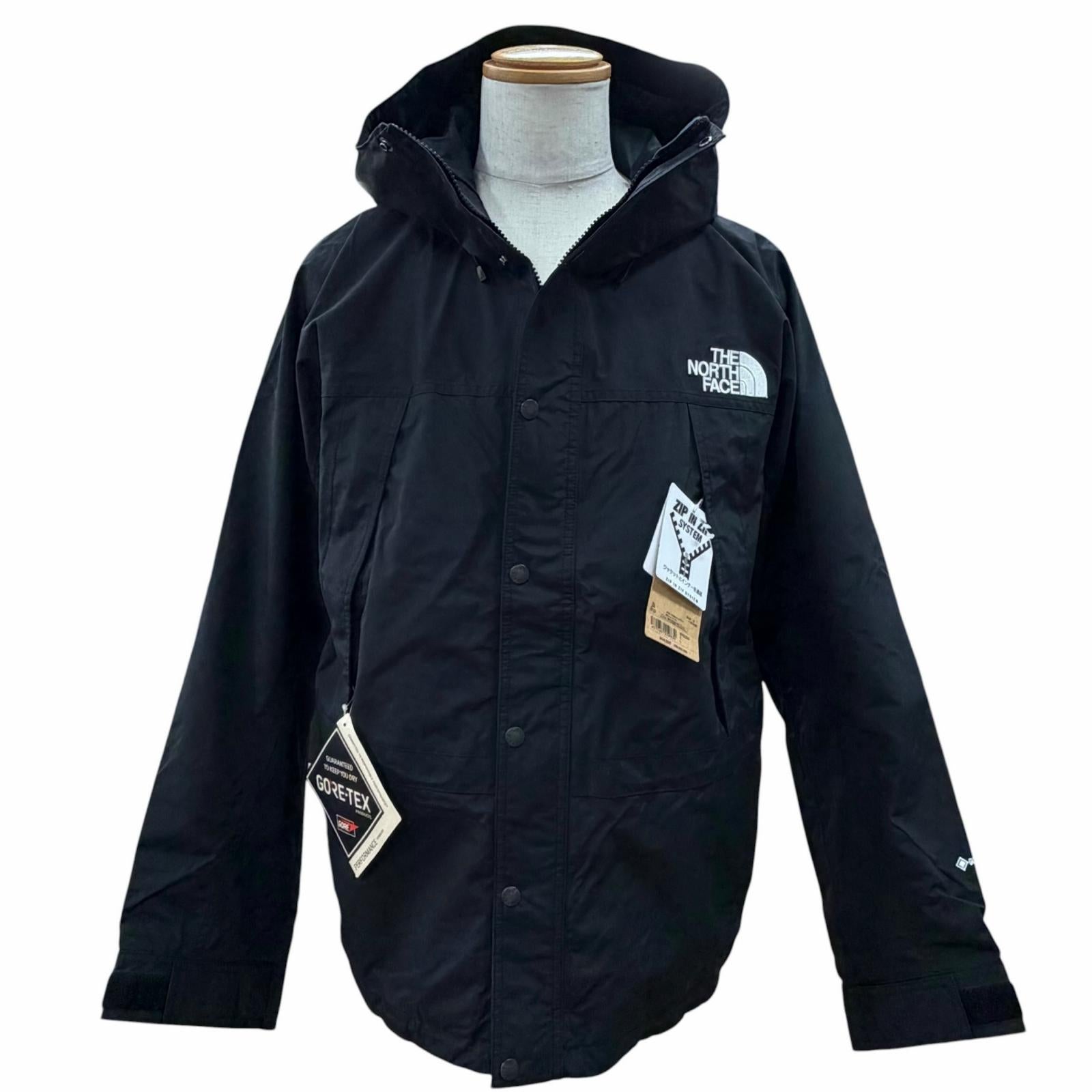 ザノースフェイス Mountain Light ナイロンフーディ