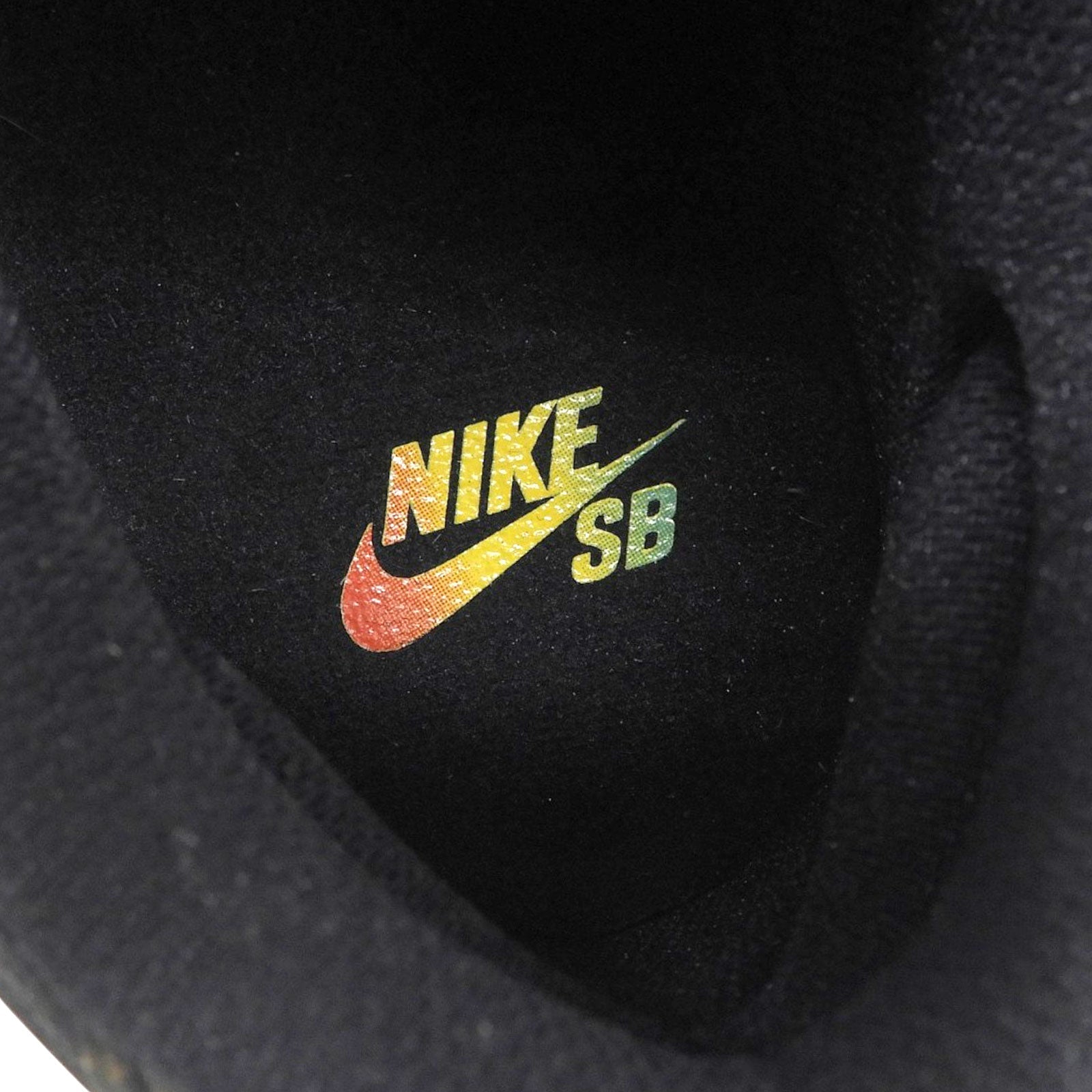 ナイキ SB DUNK LOW TRD QS 人工皮革 スニーカー