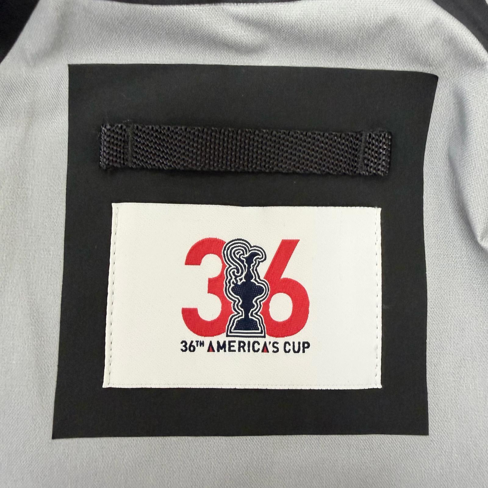 プラダ 36th America’s Cup ポリエステルジャケット