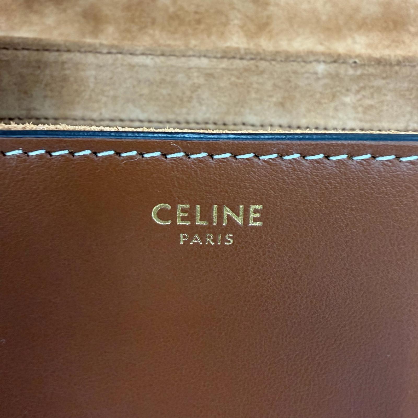 セリーヌ ティーンソフト16 レザーショルダーバッグ