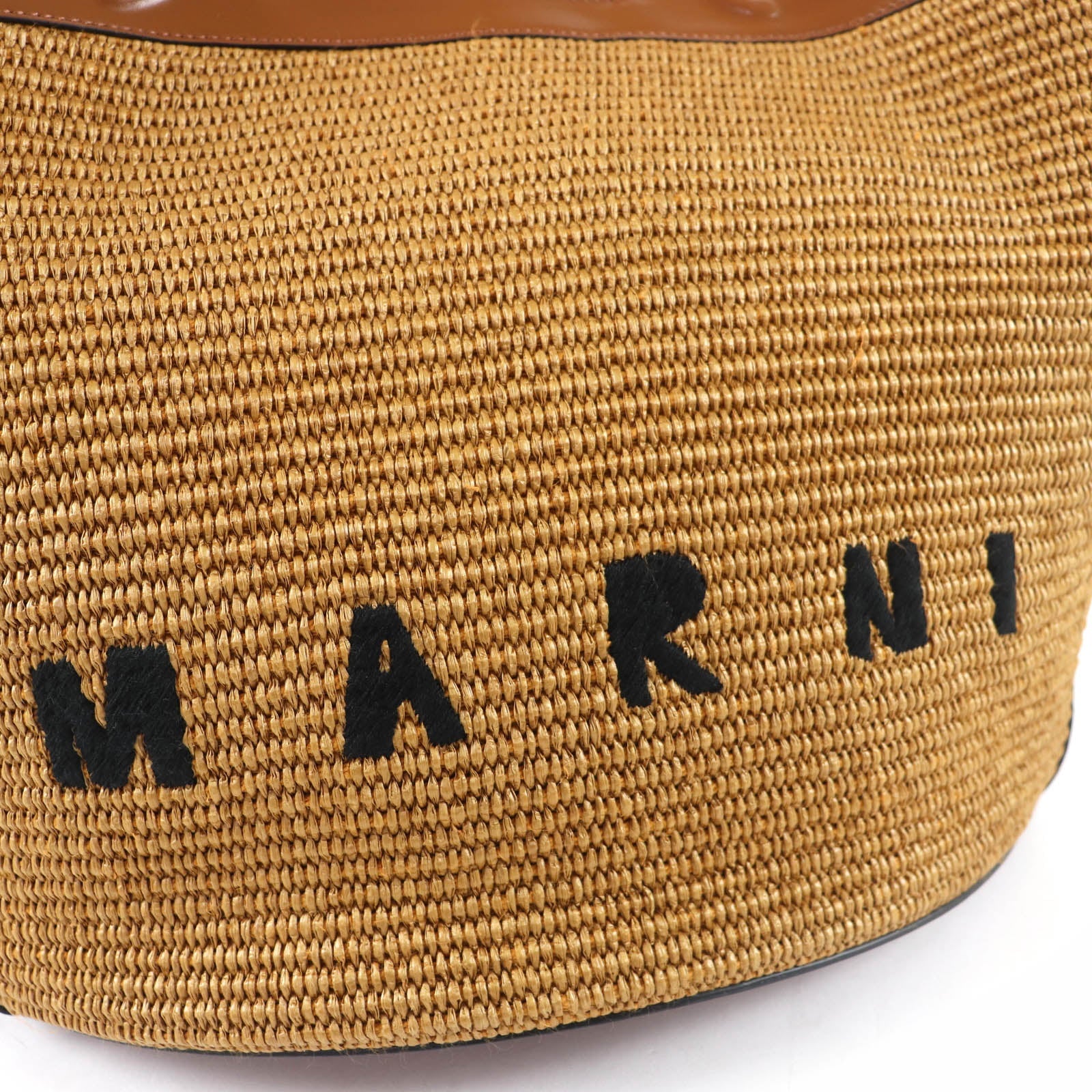 マルニ トロピカリア かごハンドバッグ