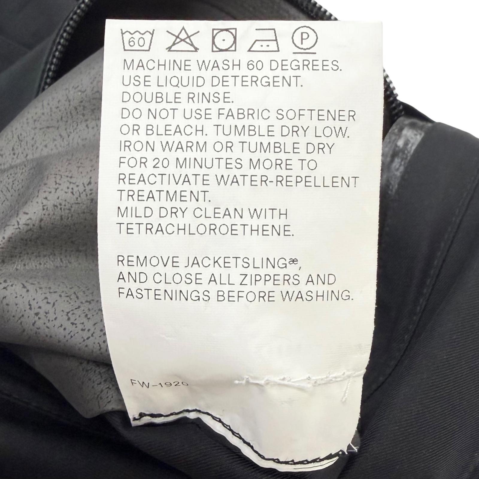 アクロニウム 2.5L GORE-TEX INTEROPS PARKA コート