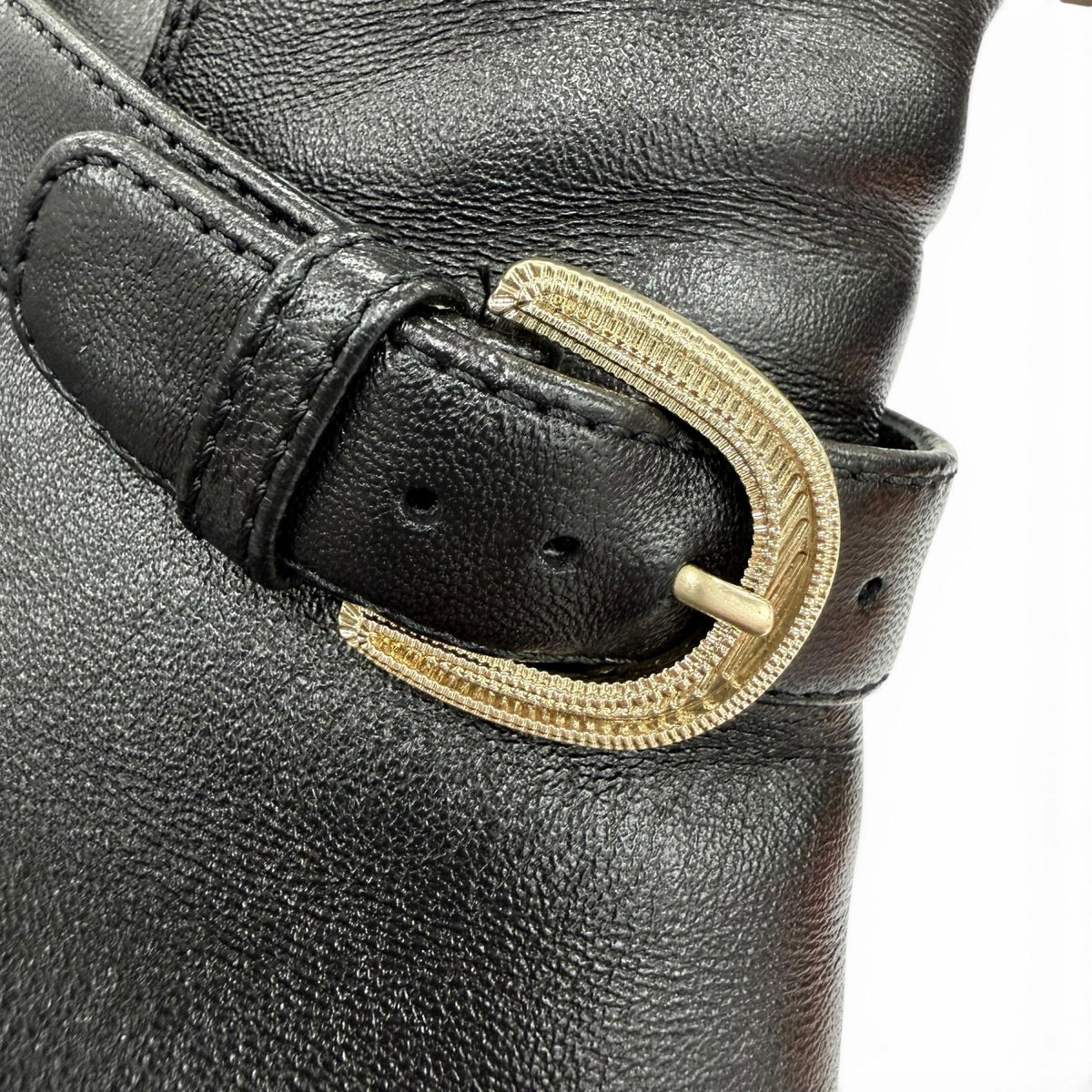 シャネル レザーショートブーツ