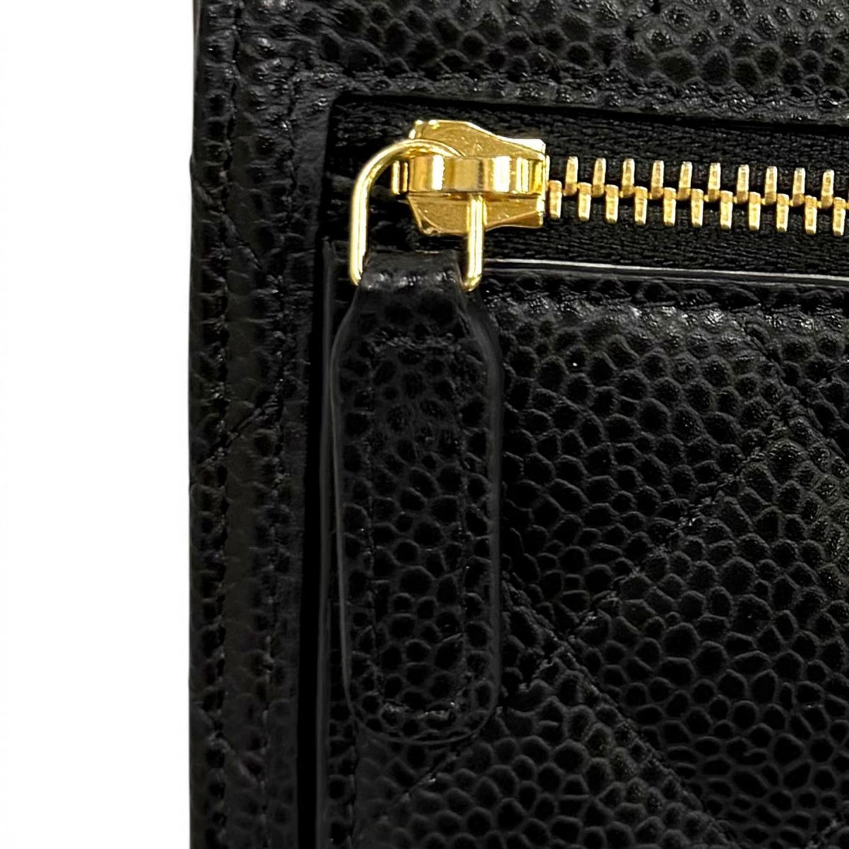 シャネル マトラッセ キャビアスキン 三つ折り財布