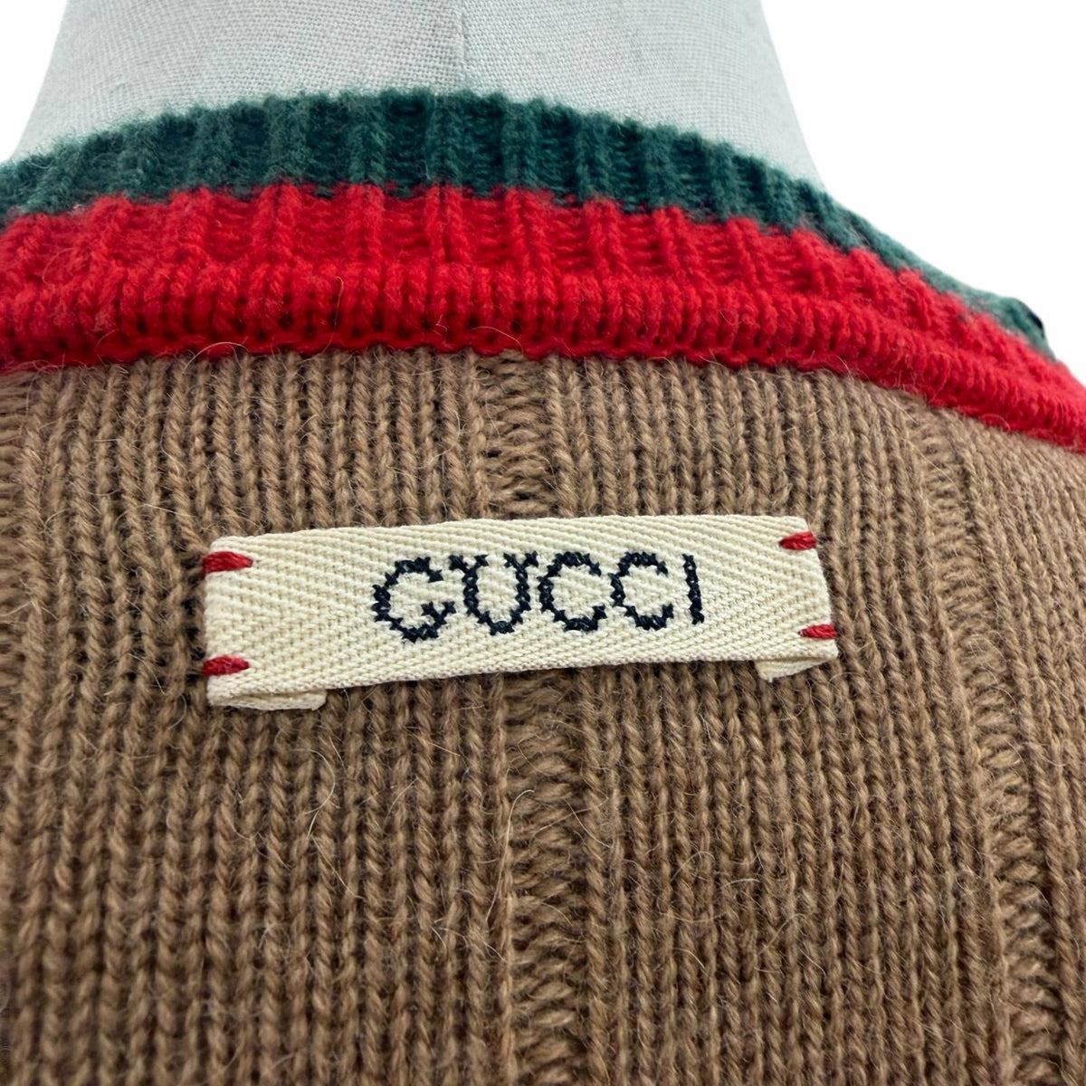 グッチ キャメルニットセーター