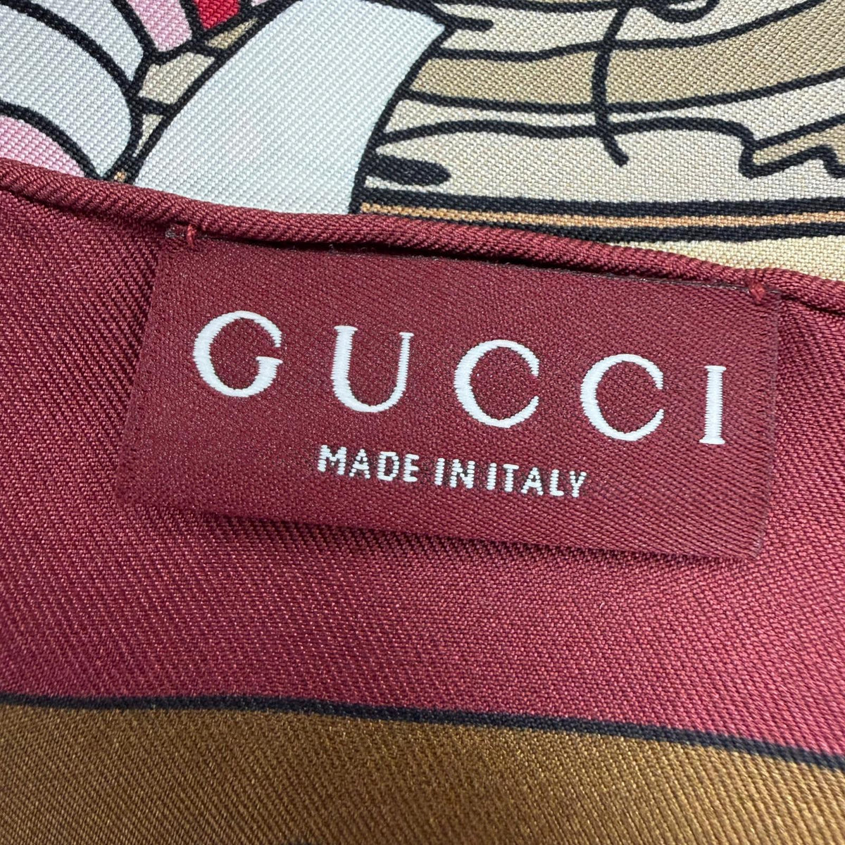 グッチ Gucci Besties シルクツイルスカーフ