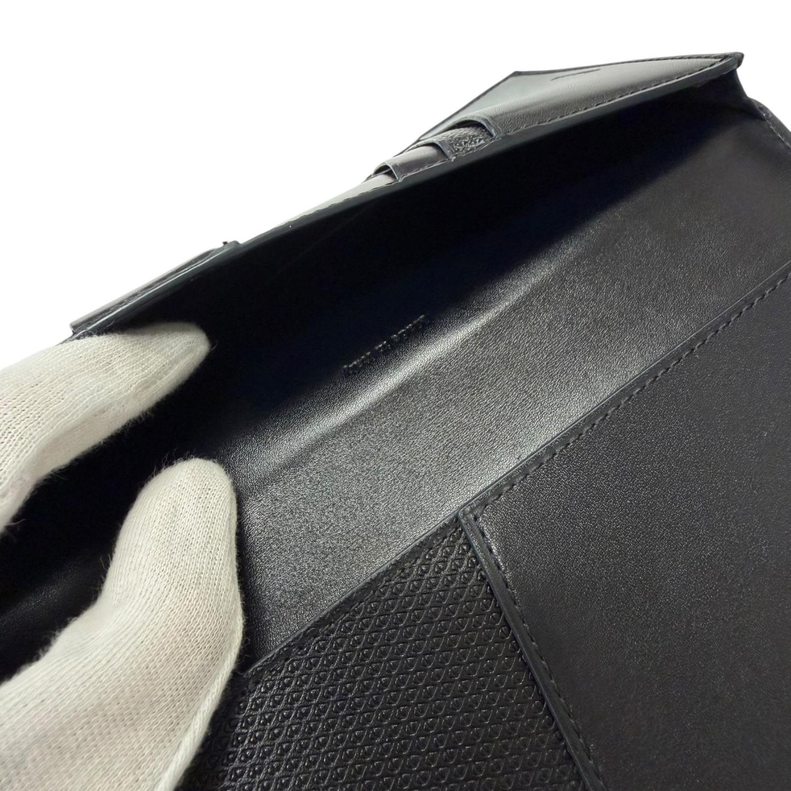 ジョンロブ Bill Compartment Rasp Large Gusset レザー二つ折り財布