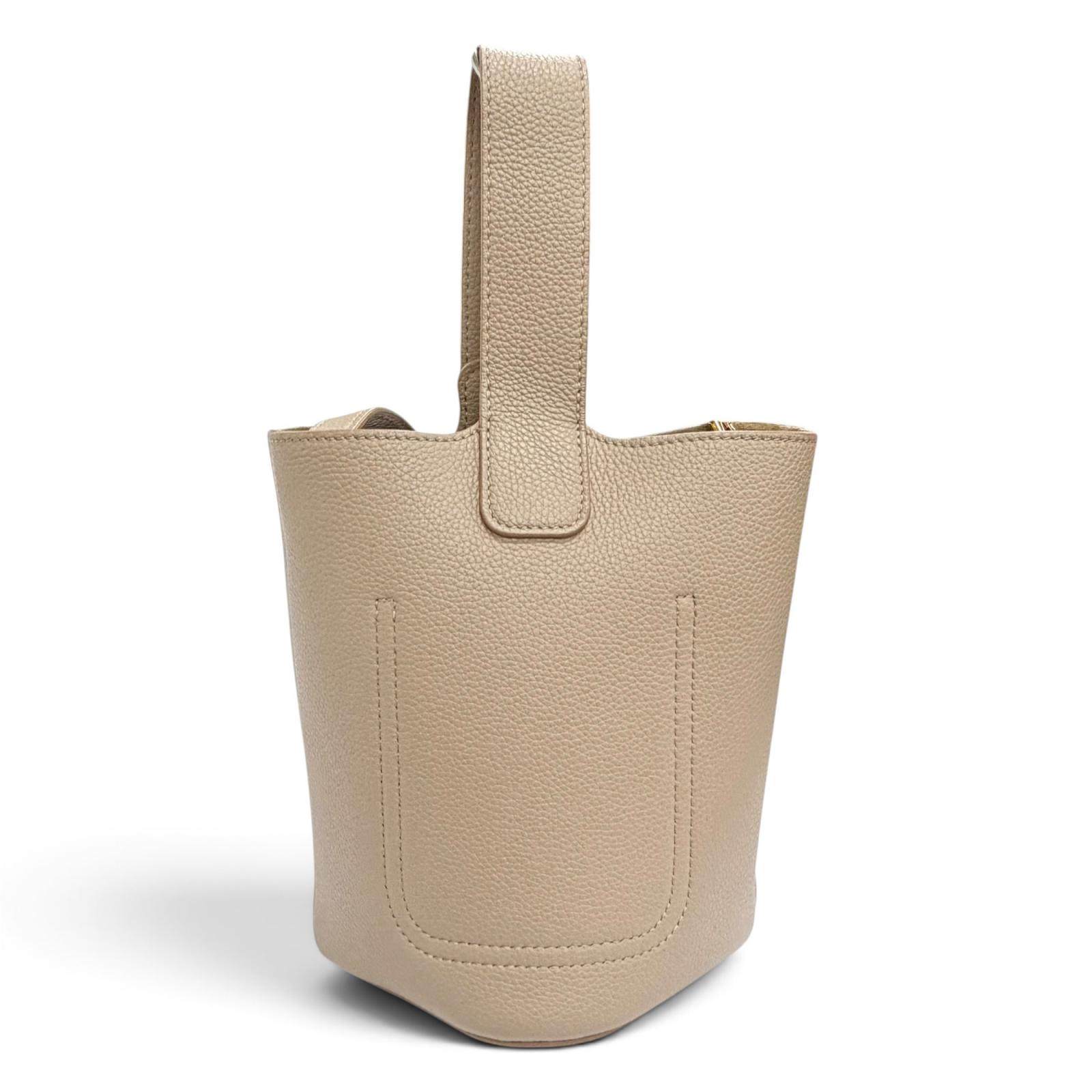 ロエベ Pebble Bucket Bag Mini レザーショルダーバッグ