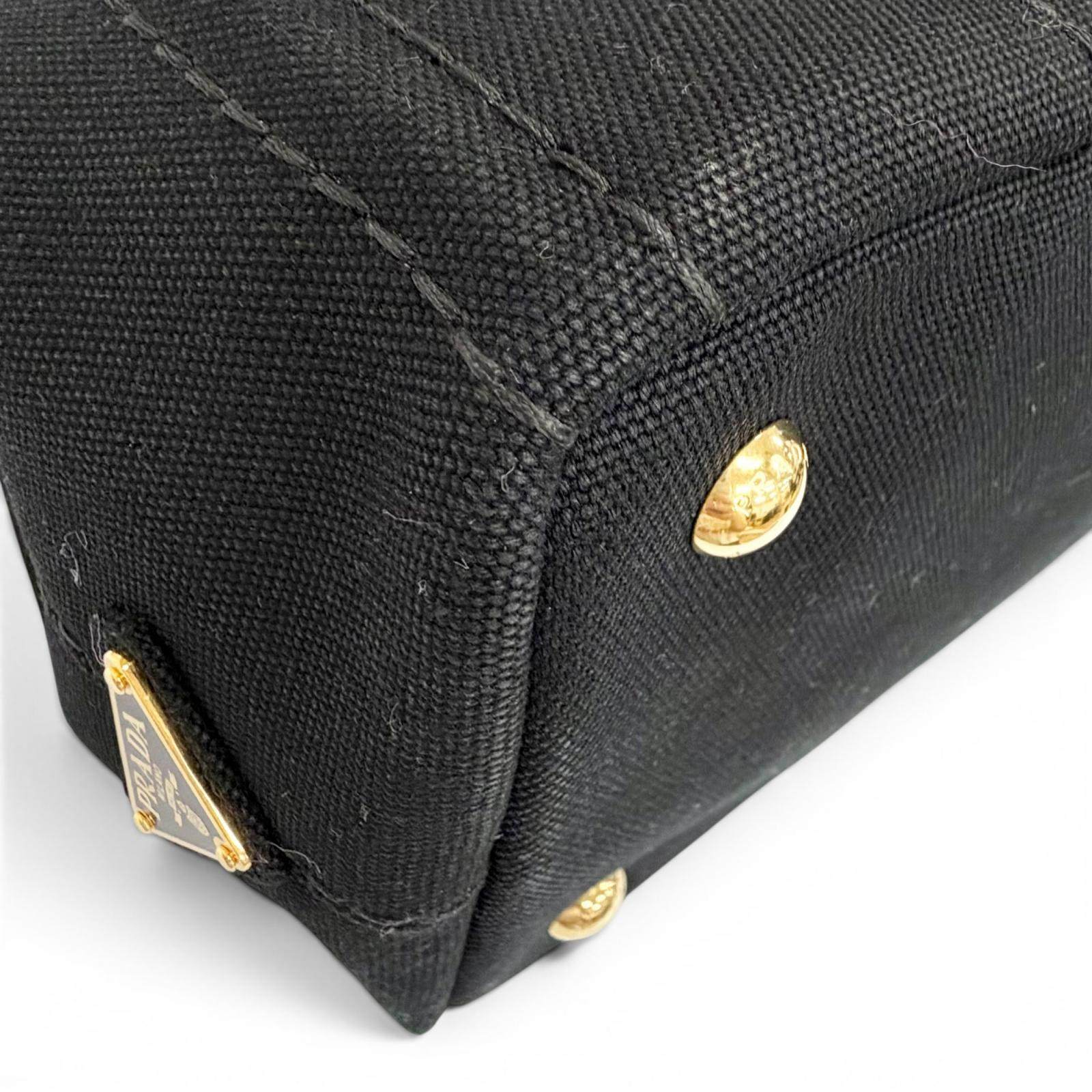 プラダ カナパ キャンバストートバッグ