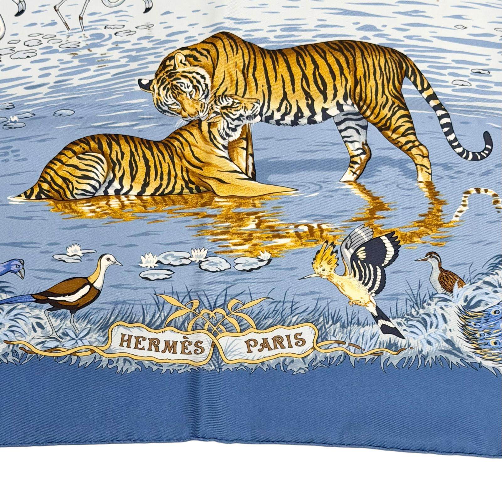 エルメス LA TREVE DE L EAU シルクスカーフ