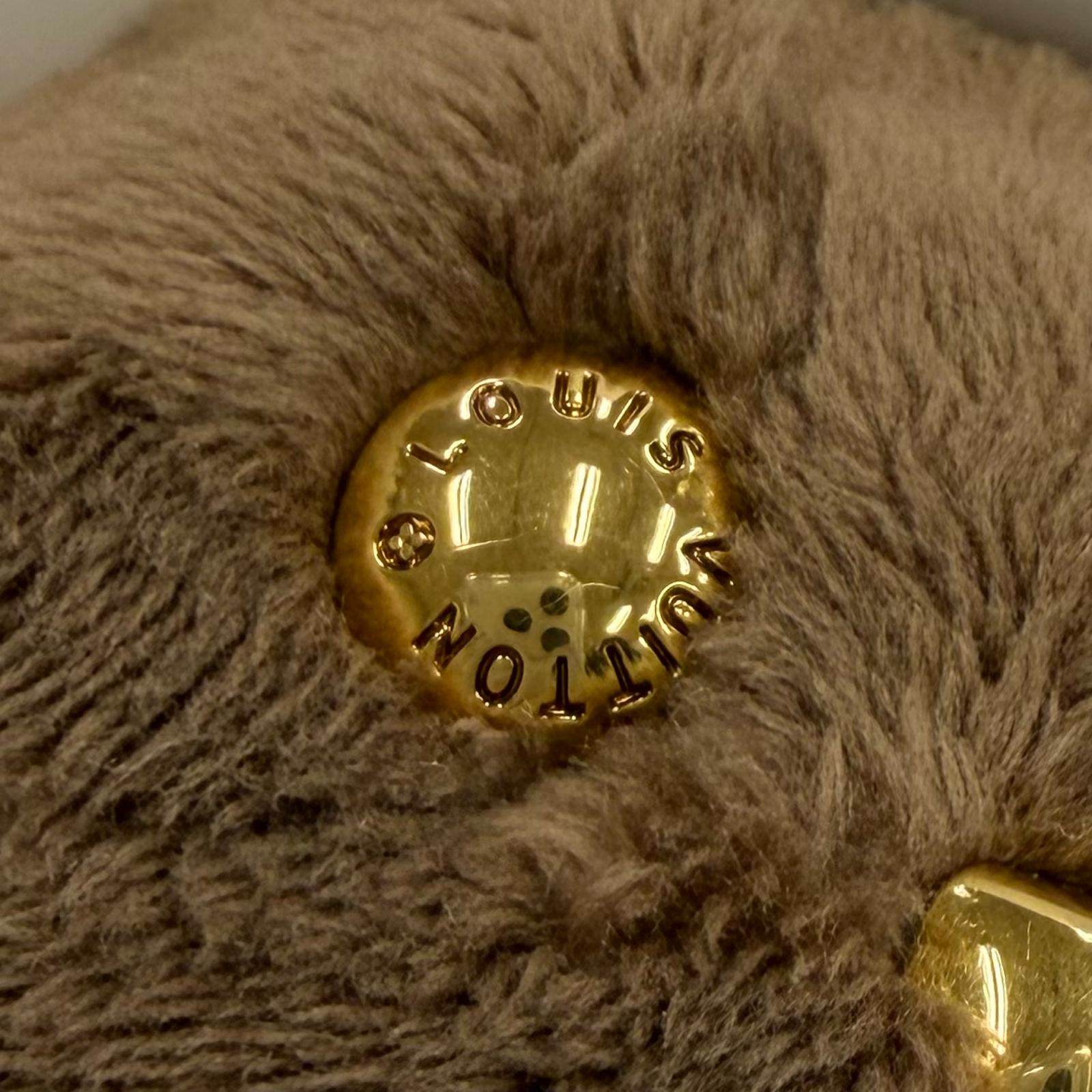 ルイヴィトン ルイベア キーリング バッグチャーム