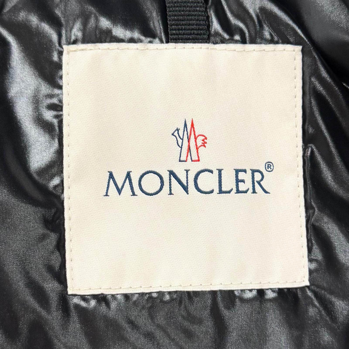 モンクレール MONTCLA ナイロンダウンジャケット