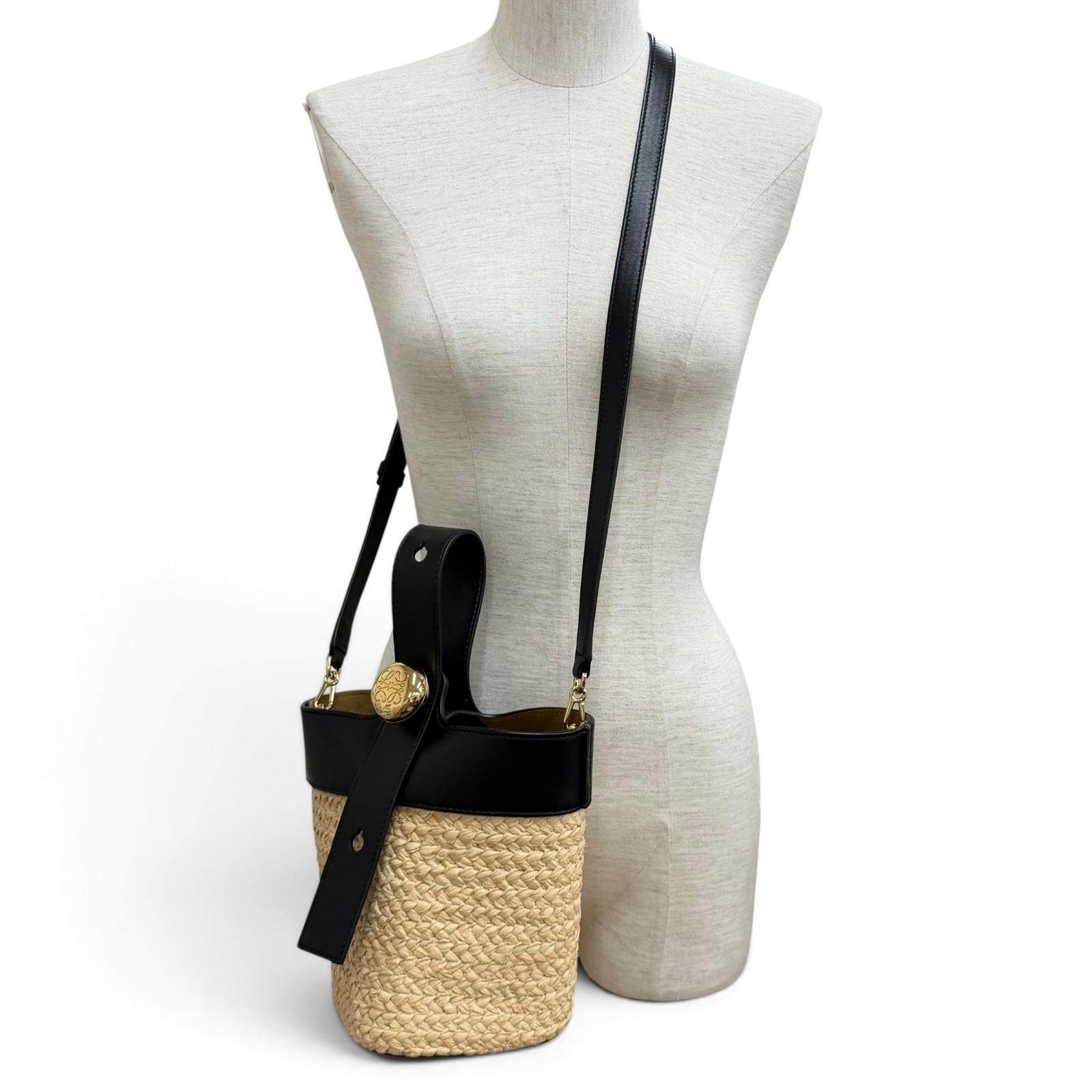 ロエベ Pebble Bucket Bag ラフィア ハンドバッグ
