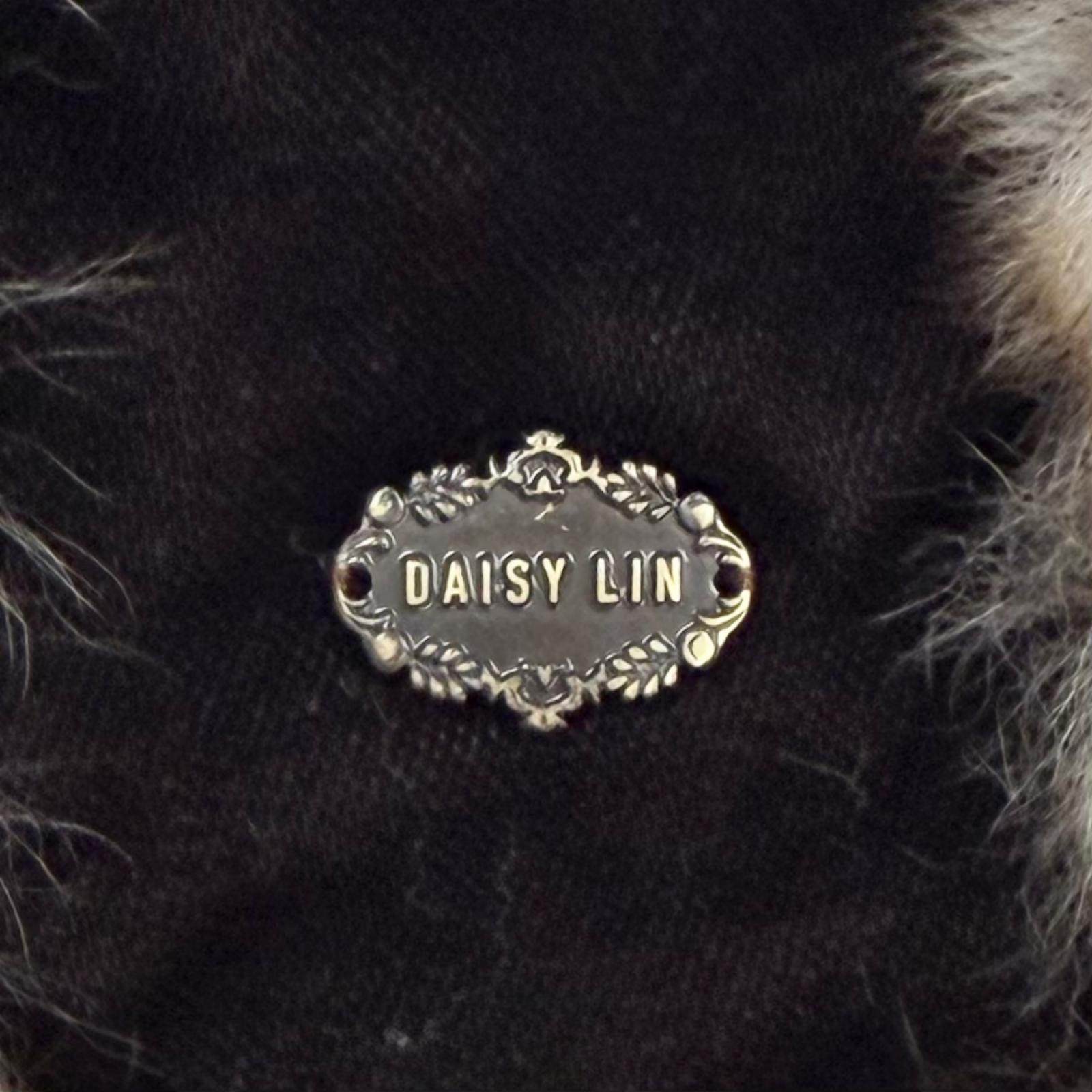 デイジーリンフォーフォクシー チンチラファーショール