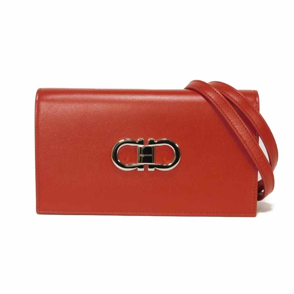 サルヴァトーレ フェラガモ ダブルガンチーニ カーフレザー ショルダーバッグ