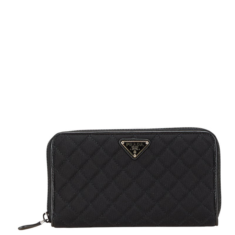 プラダ 三角ロゴプレート ナイロンレザー長財布