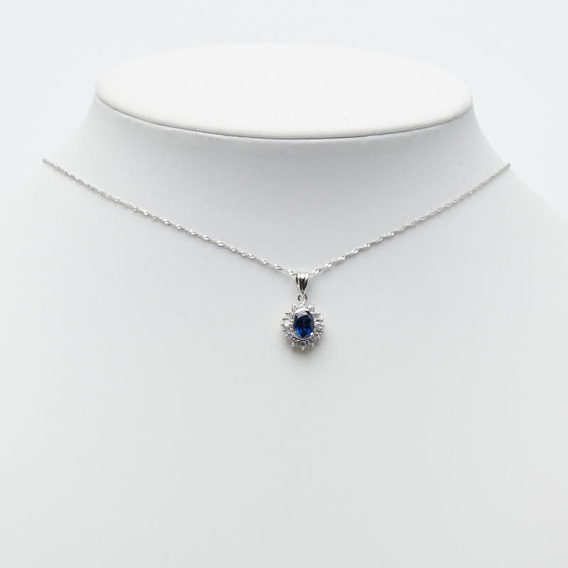 プラチナ Pt900 Pt850 サファイア1.00ct ダイヤ0.30ct フラワーモチーフ ペンダントネックレス