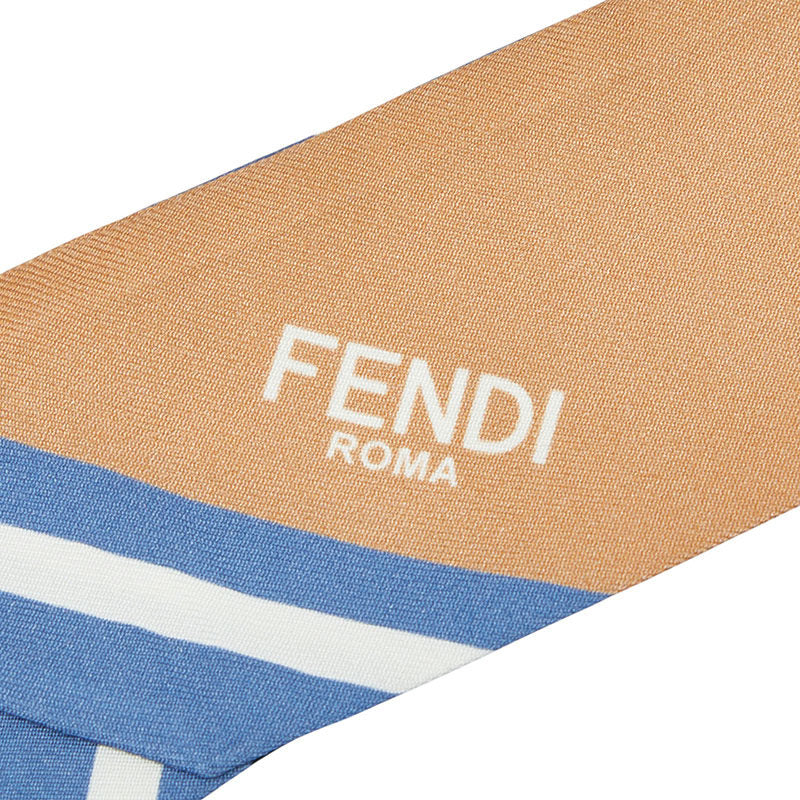 フェンディ ラッピー シルクスカーフ