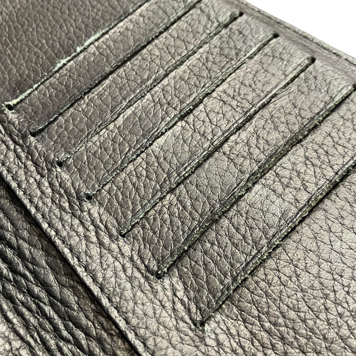 シャネル レザー長財布