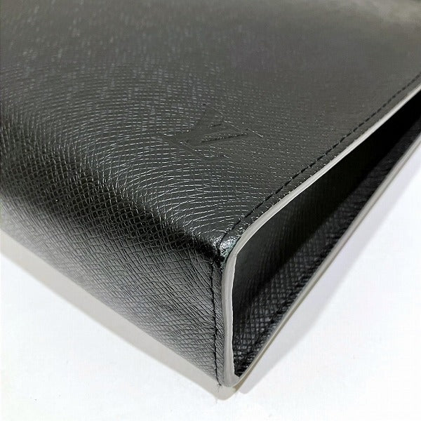 ルイ・ヴィトン ポシェット・ボヤージュ タイガ クラッチバッグ